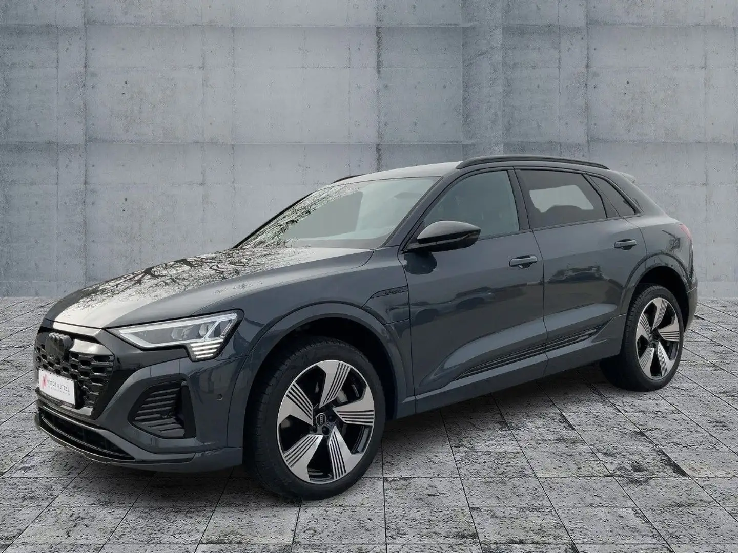 Audi Q8 e-tron Q8 55 e-tron QU S-LINE MATRIX+NAVI+B&O+AIR+AHK Gris - 2