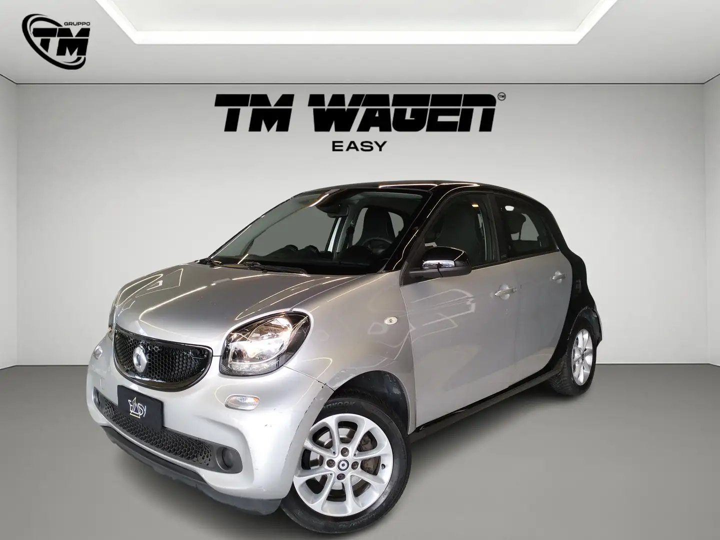smart forFour 1.0 Passion 71cv twinamic - NEOPATENTATI Grau - 1