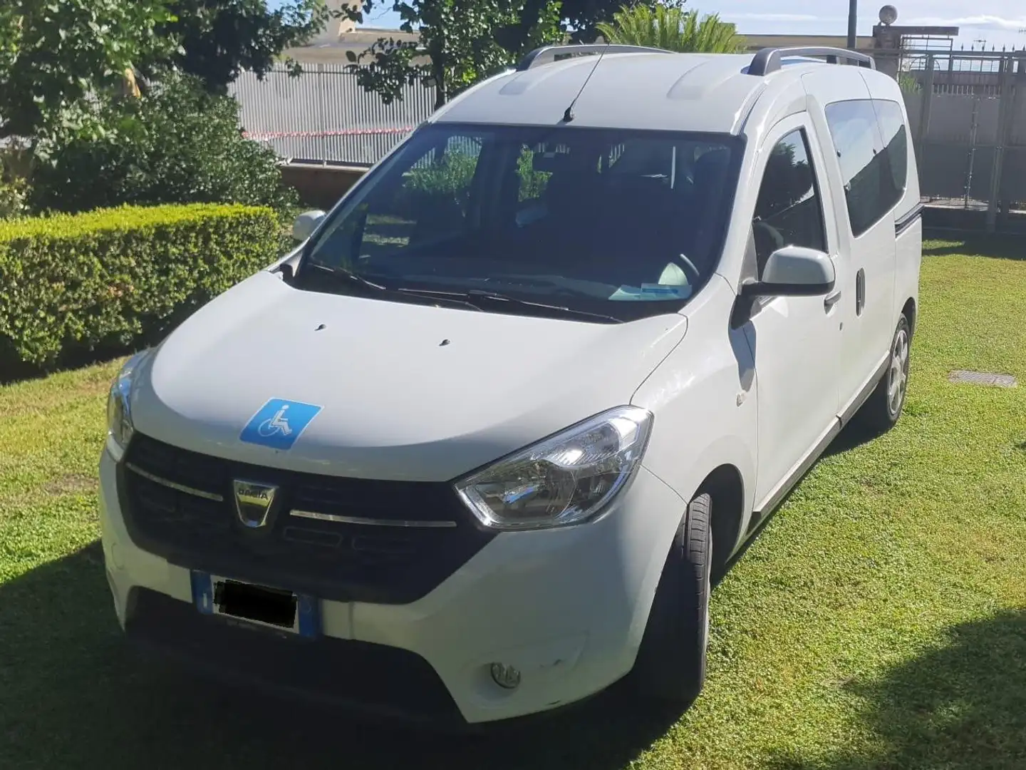 Dacia Dokker Dokker 1.6 SCe - Adattata per disabili Bianco - 1