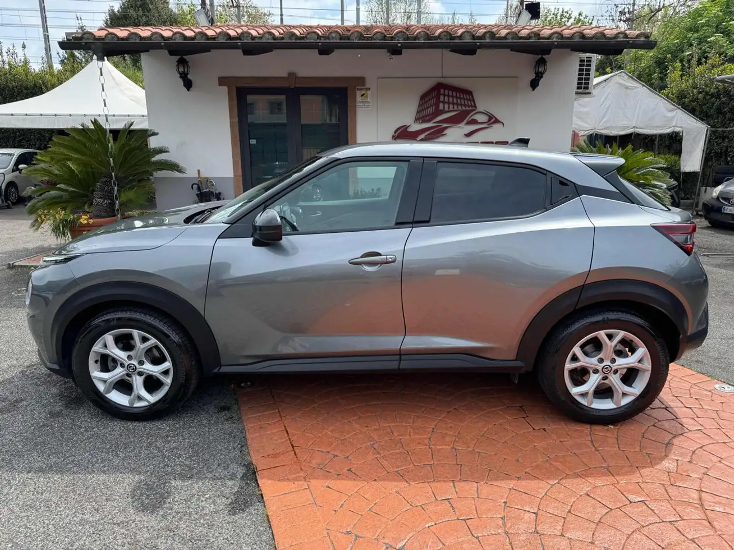 Nissan Juke 1.0 DIG-T 114 CV DCT N-Connecta TAGLIANDATA PROMO! Grigio - 2
