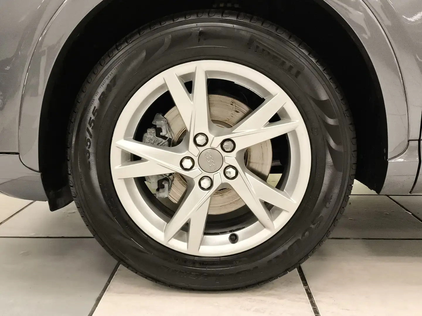 Audi Q3 1.4 TFSI CoD Sport edition S tronic Grigio - 2
