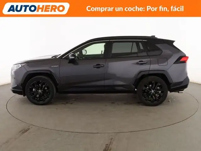 Toyota Rav4 view 3