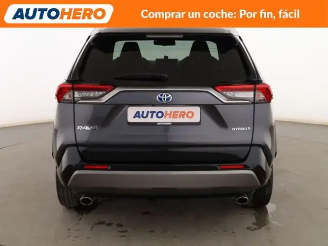 Toyota Rav4 view 5