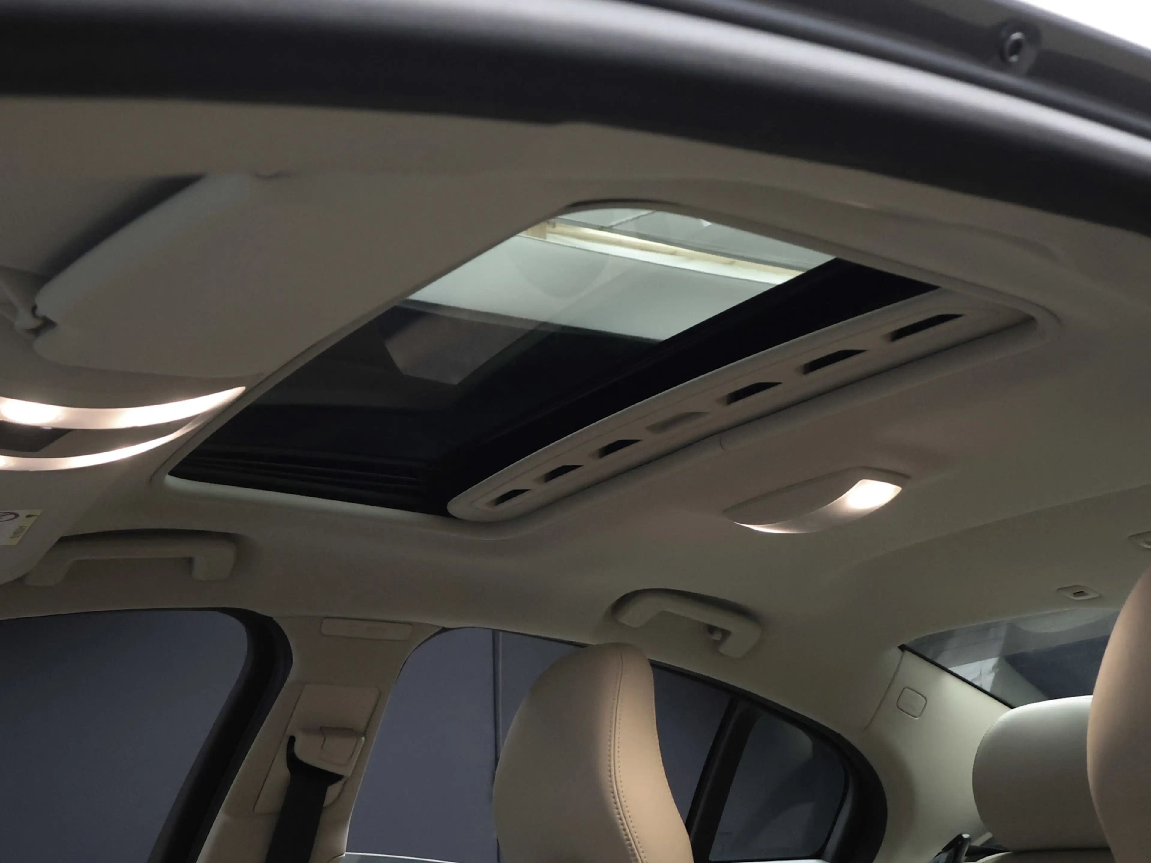 Volvo S60 2.0 T4 Summum Sport (SCHUIFDAK,NAVI,CAMERA,STOEL/S — photo 2