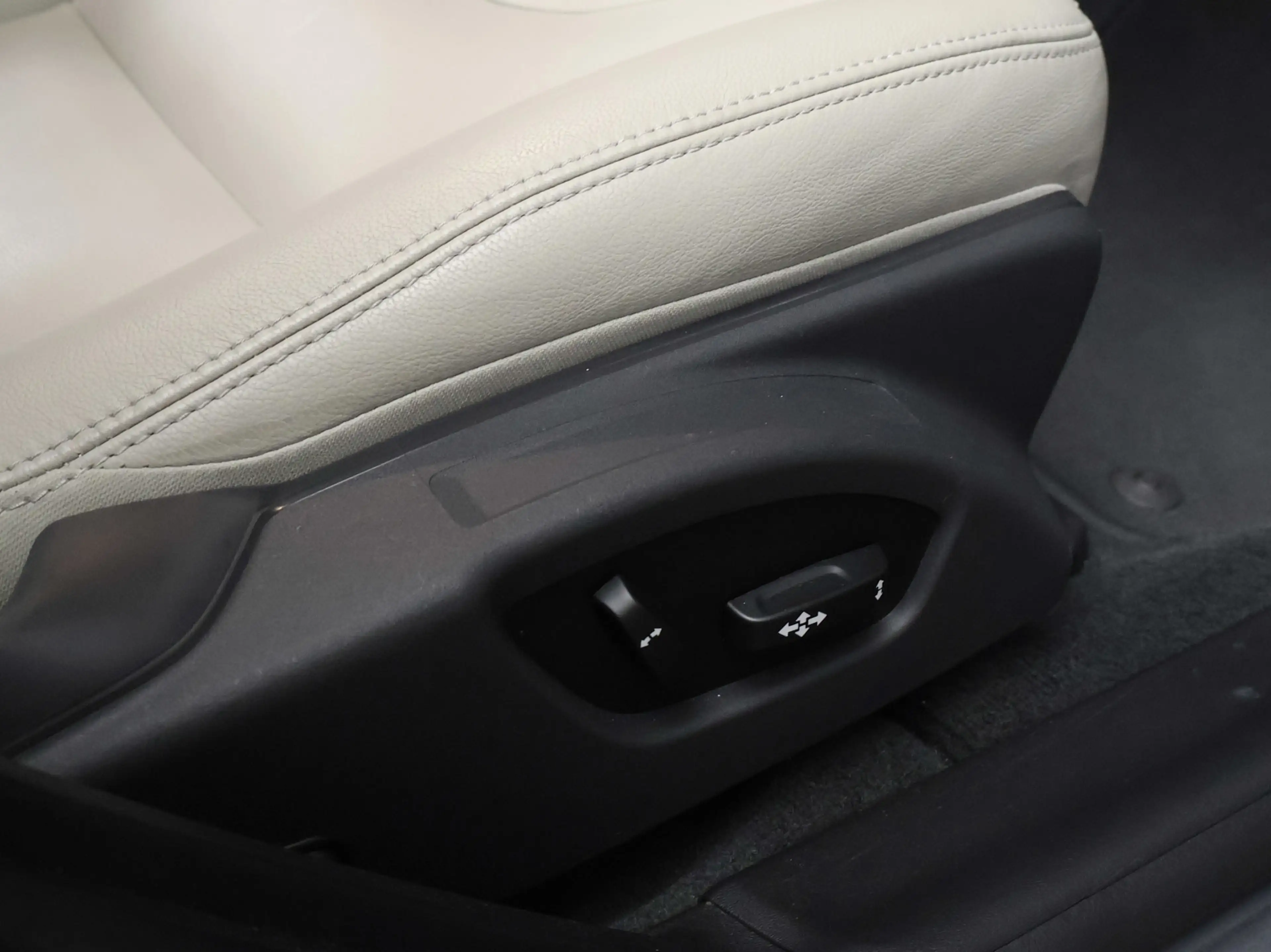 Volvo S60 2.0 T4 Summum Sport (SCHUIFDAK,NAVI,CAMERA,STOEL/S — photo 28