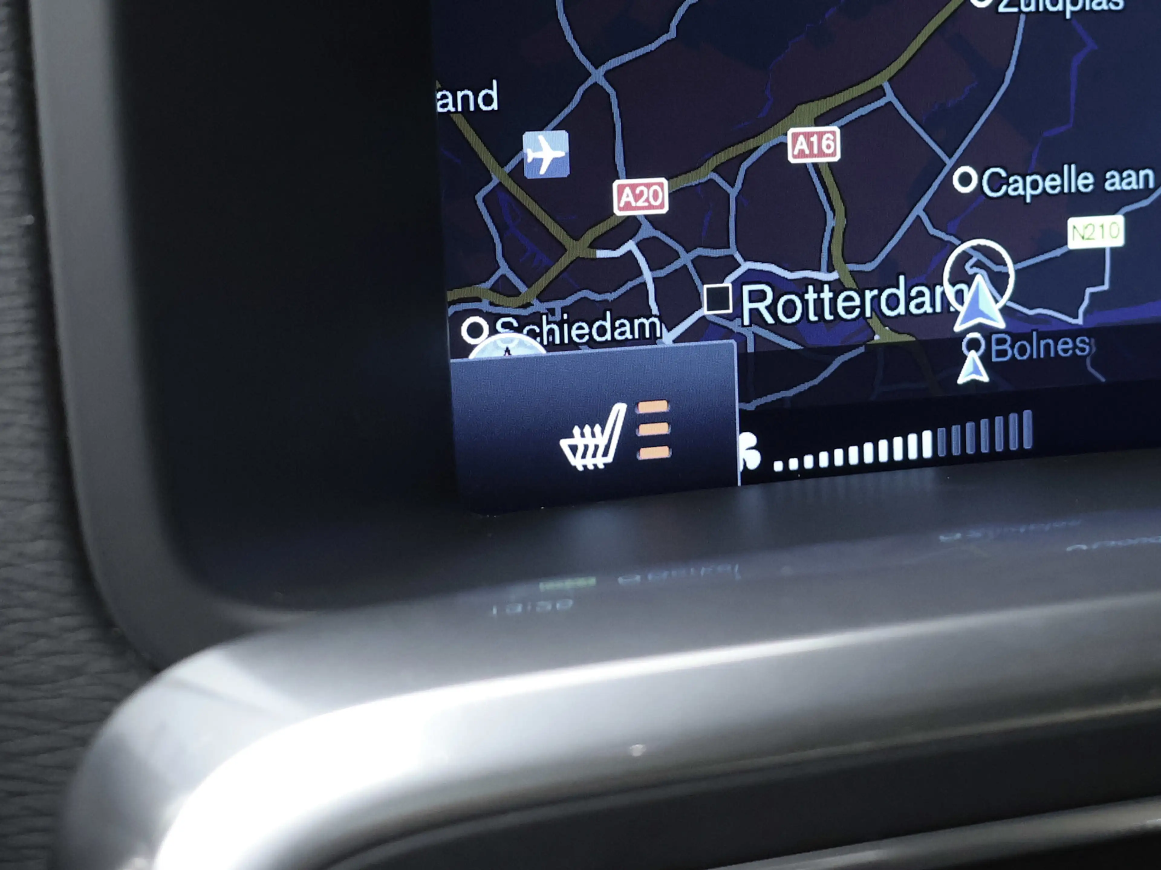 Volvo S60 2.0 T4 Summum Sport (SCHUIFDAK,NAVI,CAMERA,STOEL/S — photo 18