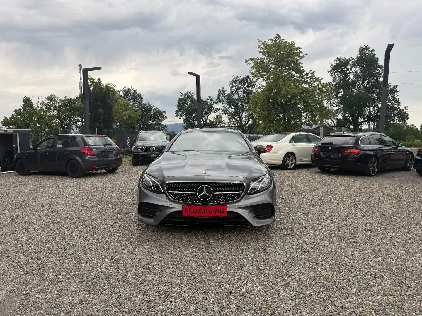 Mercedes-Benz E 200 E200 Coupe Grau - 2