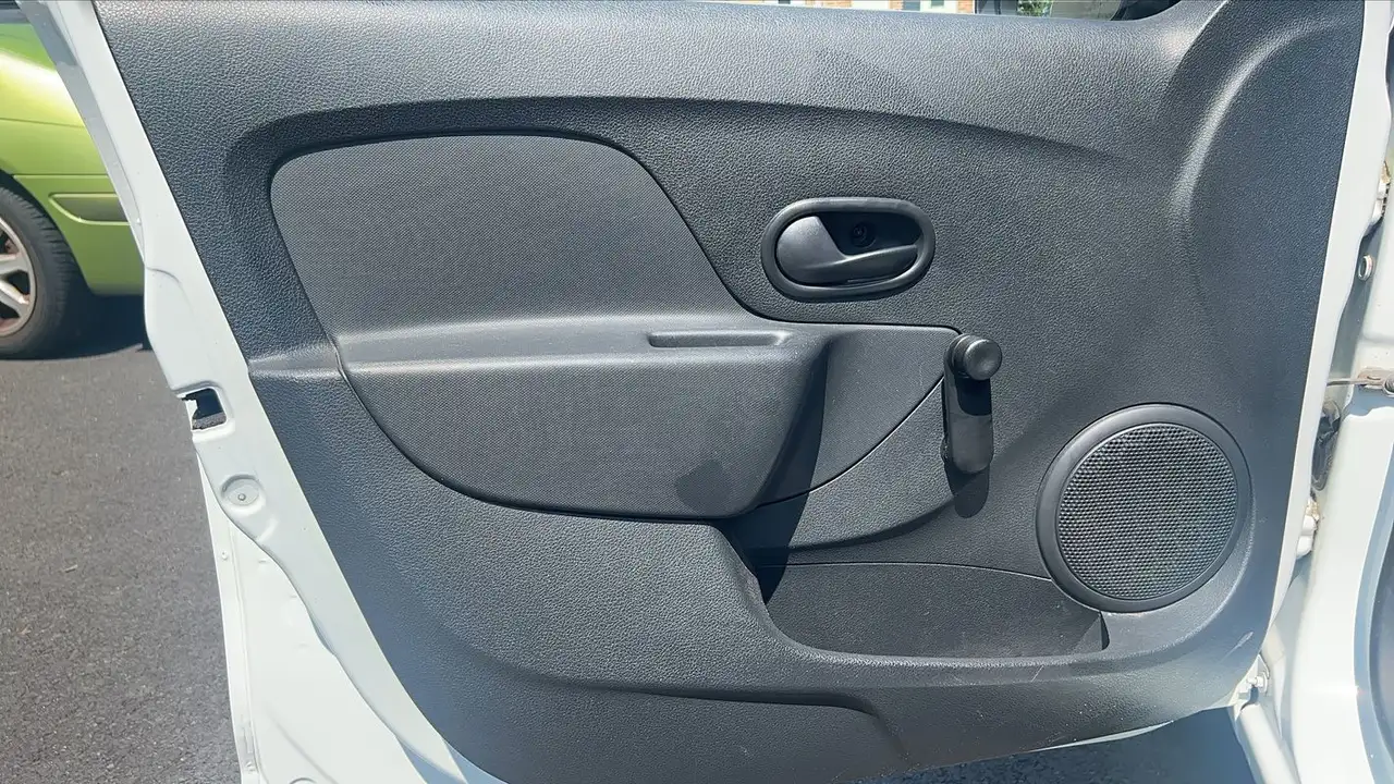 Dacia Sandero Sandero — photo 7