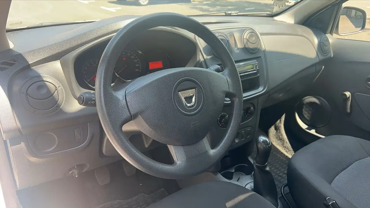 Dacia Sandero Sandero — photo 8