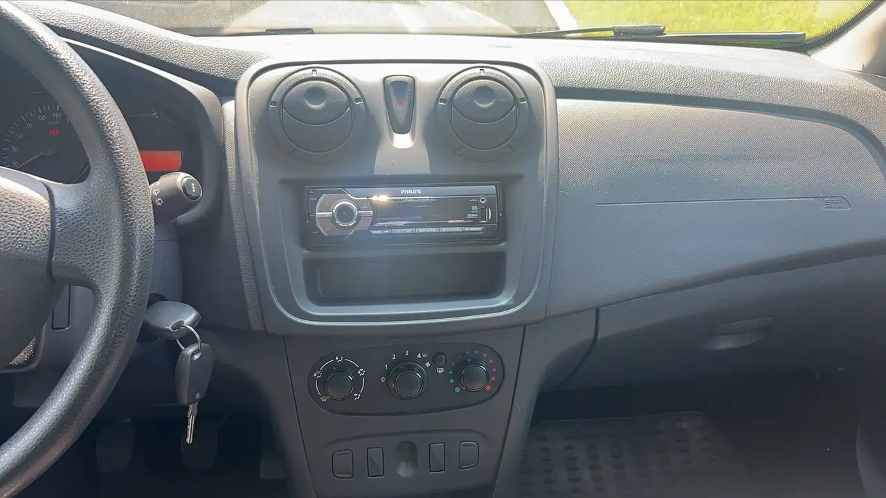 Dacia Sandero Sandero — photo 24