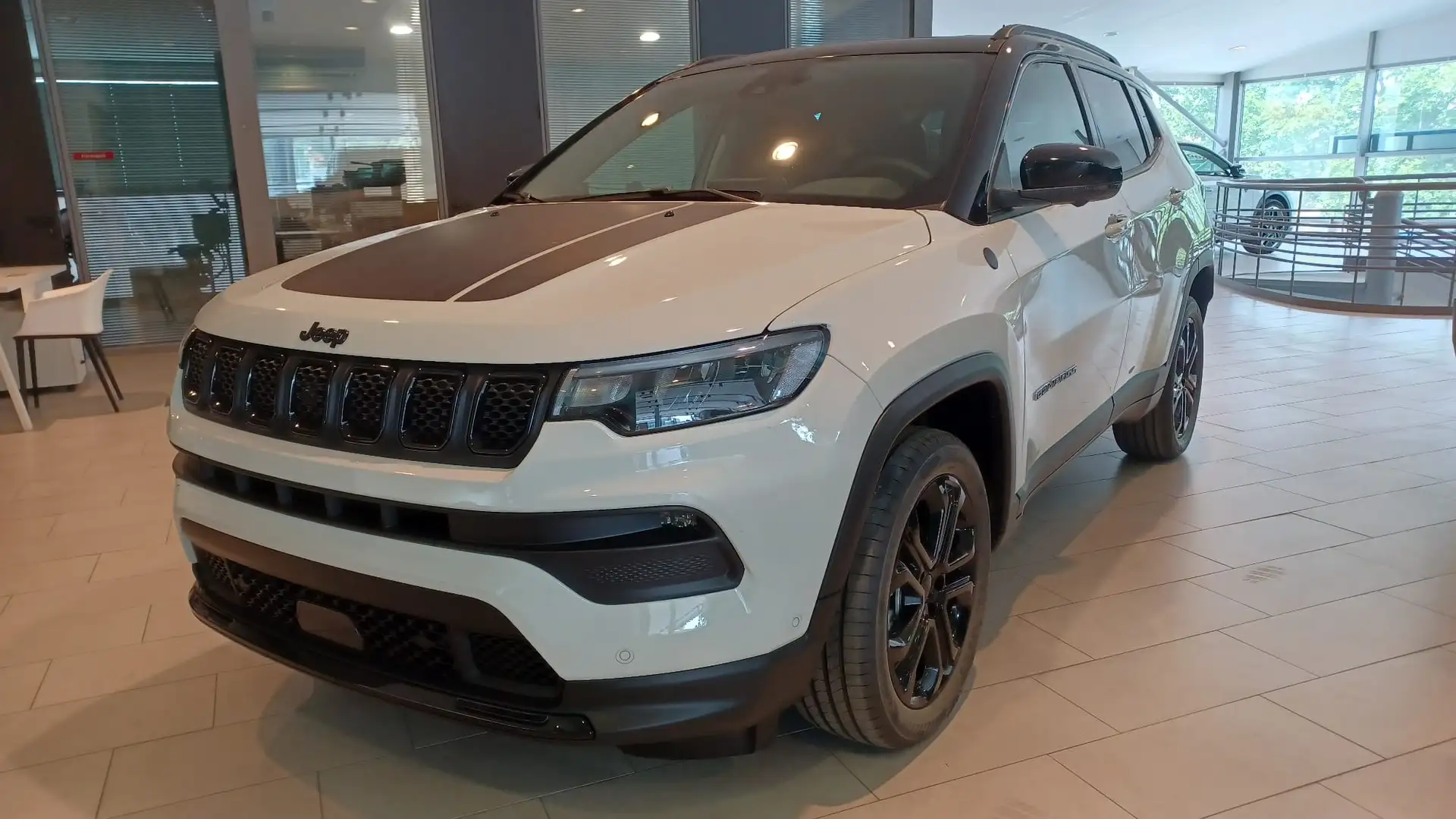Jeep Compass eHybrid 1.5 MHEV 130HP North Star DCT - 1