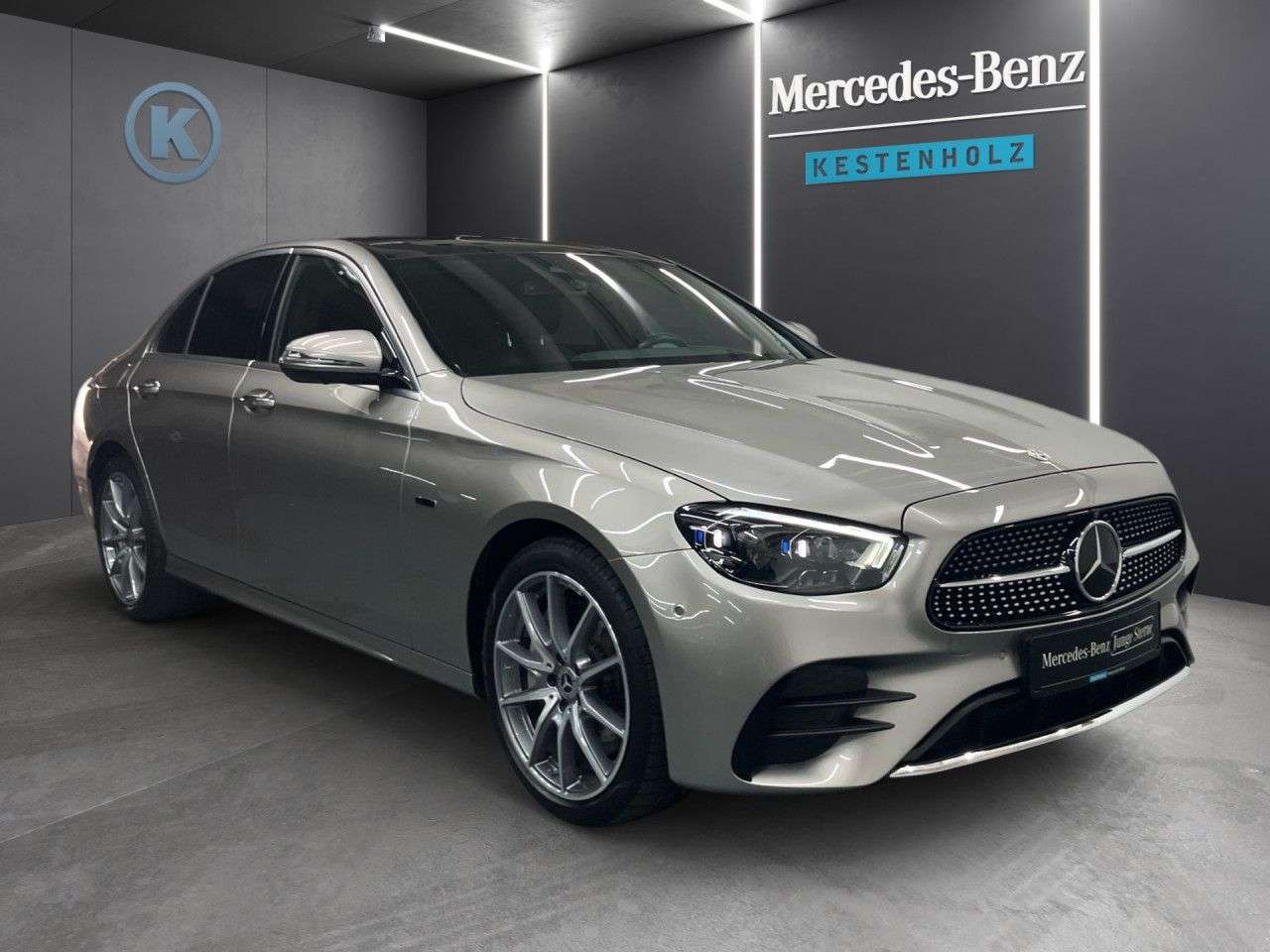 Mercedes-Benz E 300