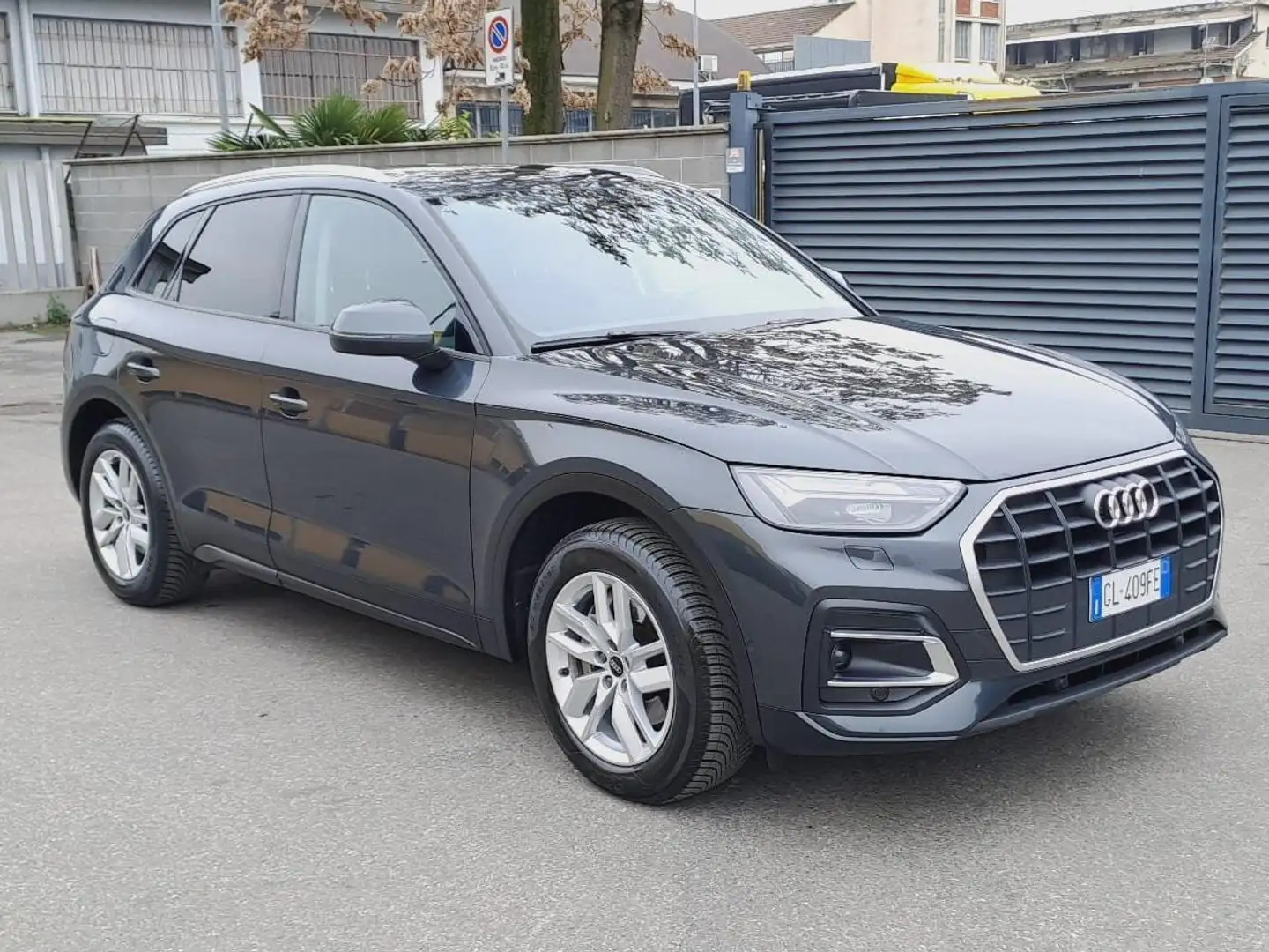 Audi Q5 Q5 35 2.0 TDI S line Plus s-tronic Grigio - 2