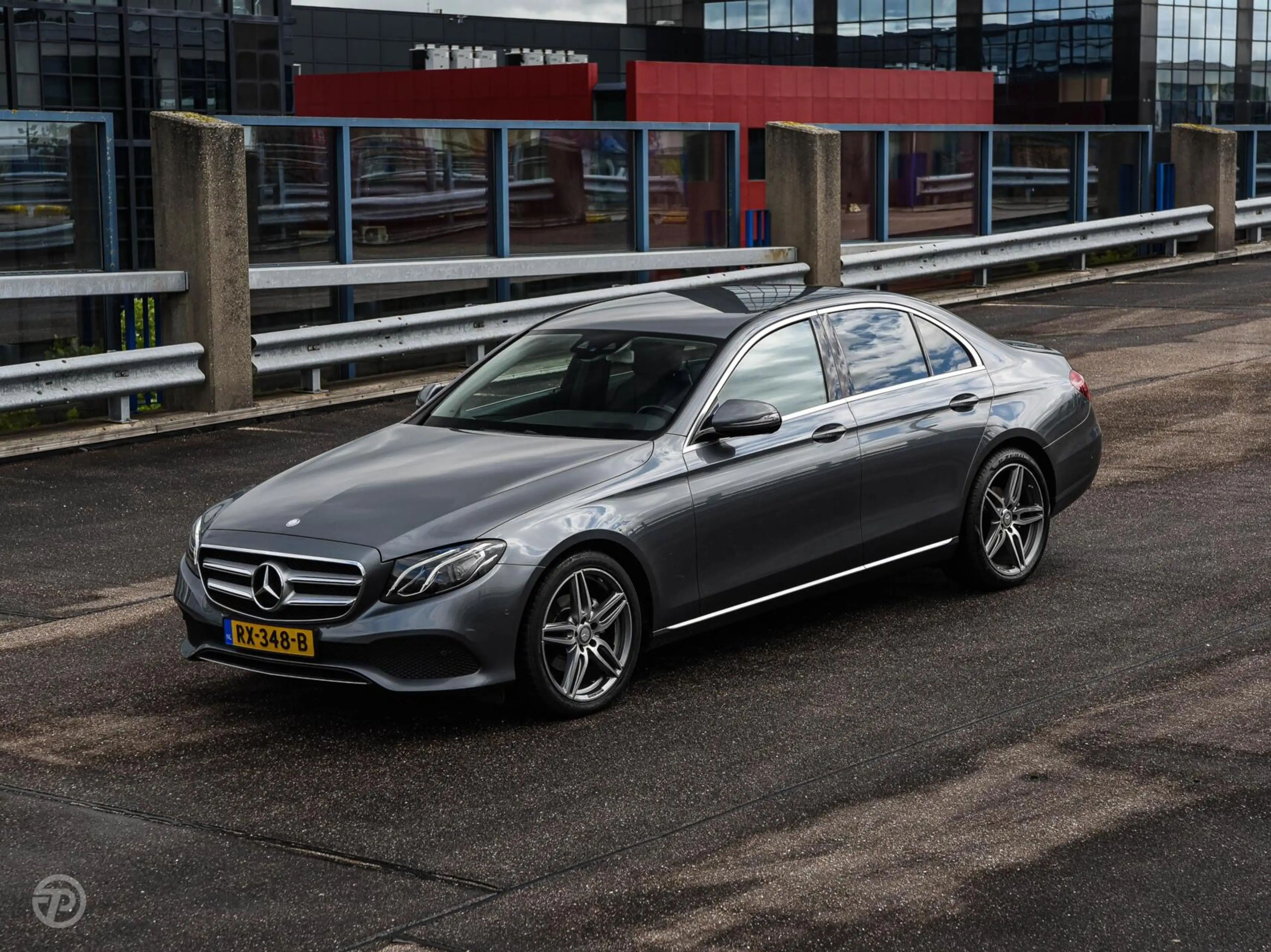 Mercedes-Benz E 220 d 220 d Ambition | Leder | HUD | Widescreen | Trek — photo 8