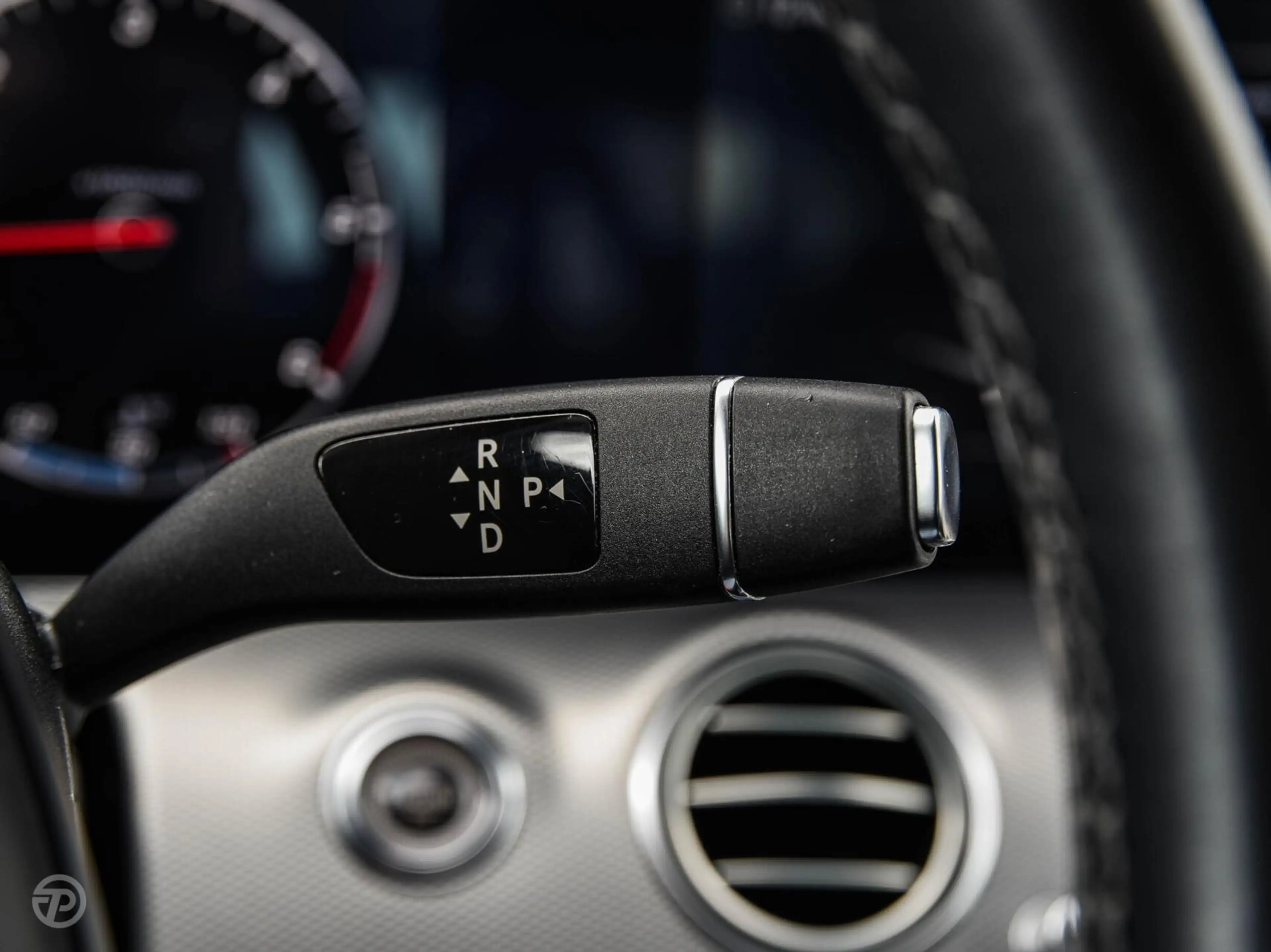 Mercedes-Benz E 220 d 220 d Ambition | Leder | HUD | Widescreen | Trek — photo 21