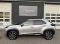 Toyota Yaris Cross 1.5 Hybrid 115 Business Plus Grijs - thumbnail 3