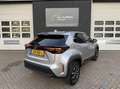 Toyota Yaris Cross 1.5 Hybrid 115 Business Plus Grijs - thumbnail 5