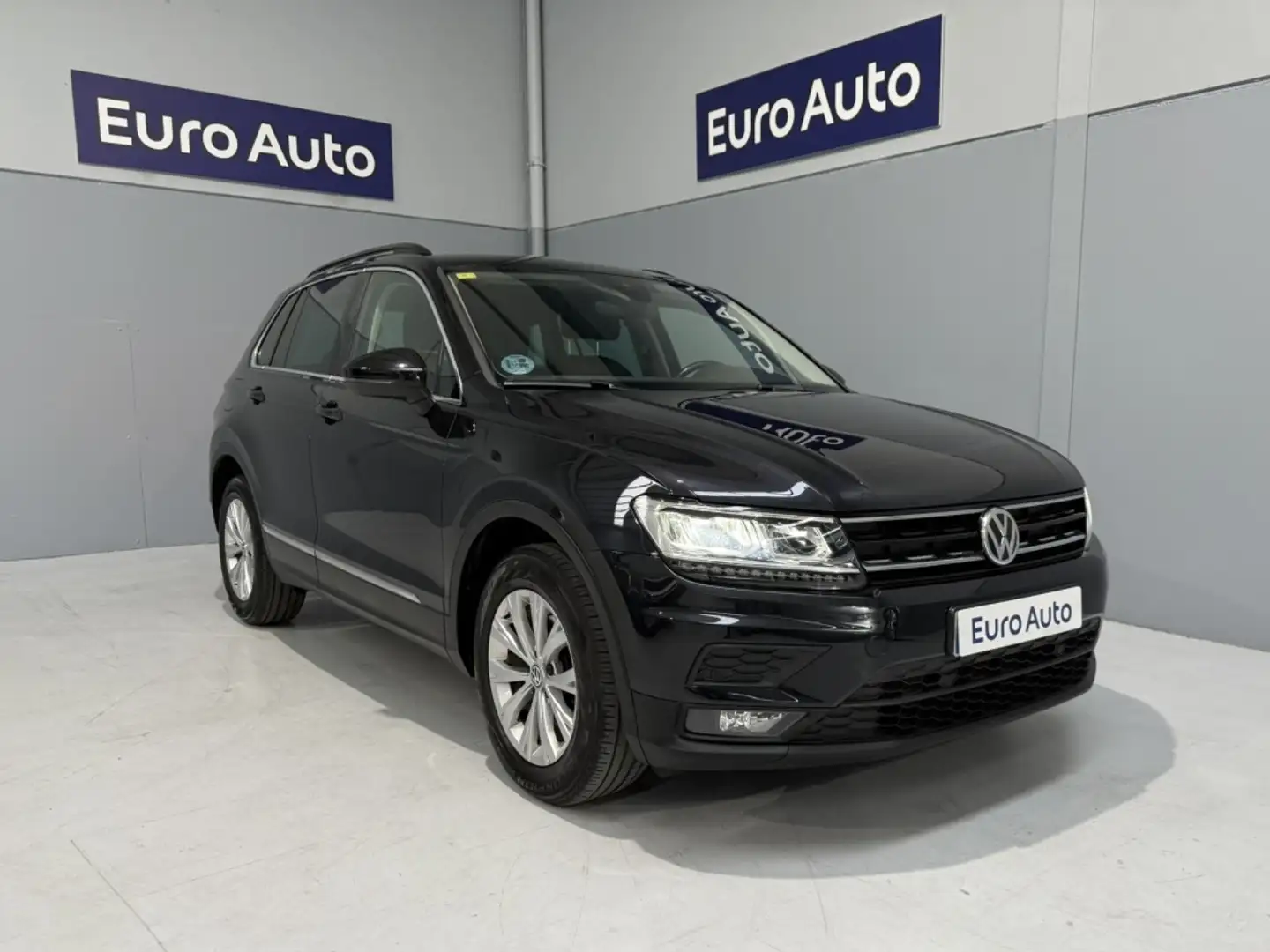 Volkswagen Tiguan 2.0TDI Life DSG 110kW Negro - 1