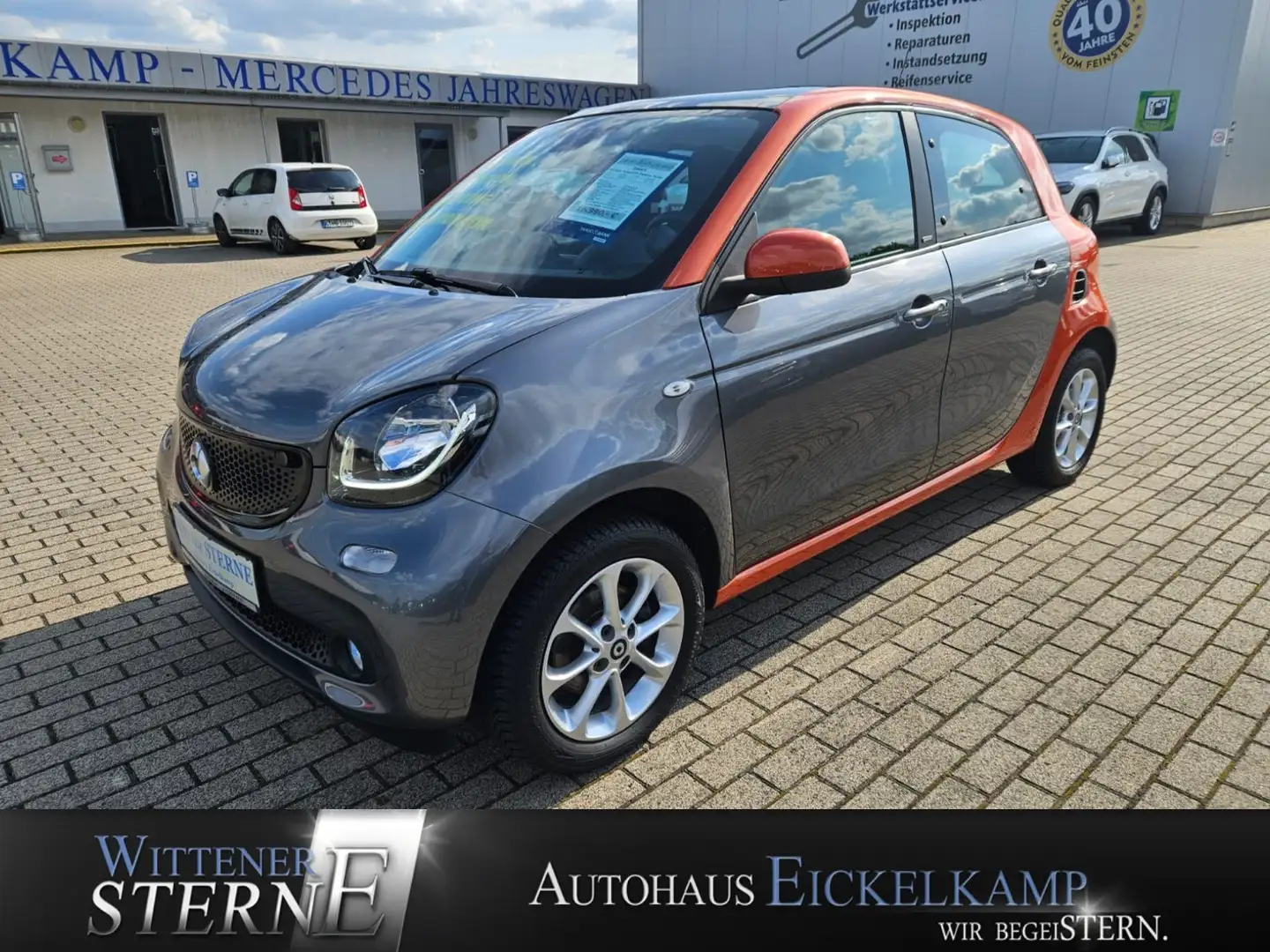 smart forFour Passion AUTOMATIK PANO SHZ NAVI 66KW KLIMAAUTOMAT Grau - 1