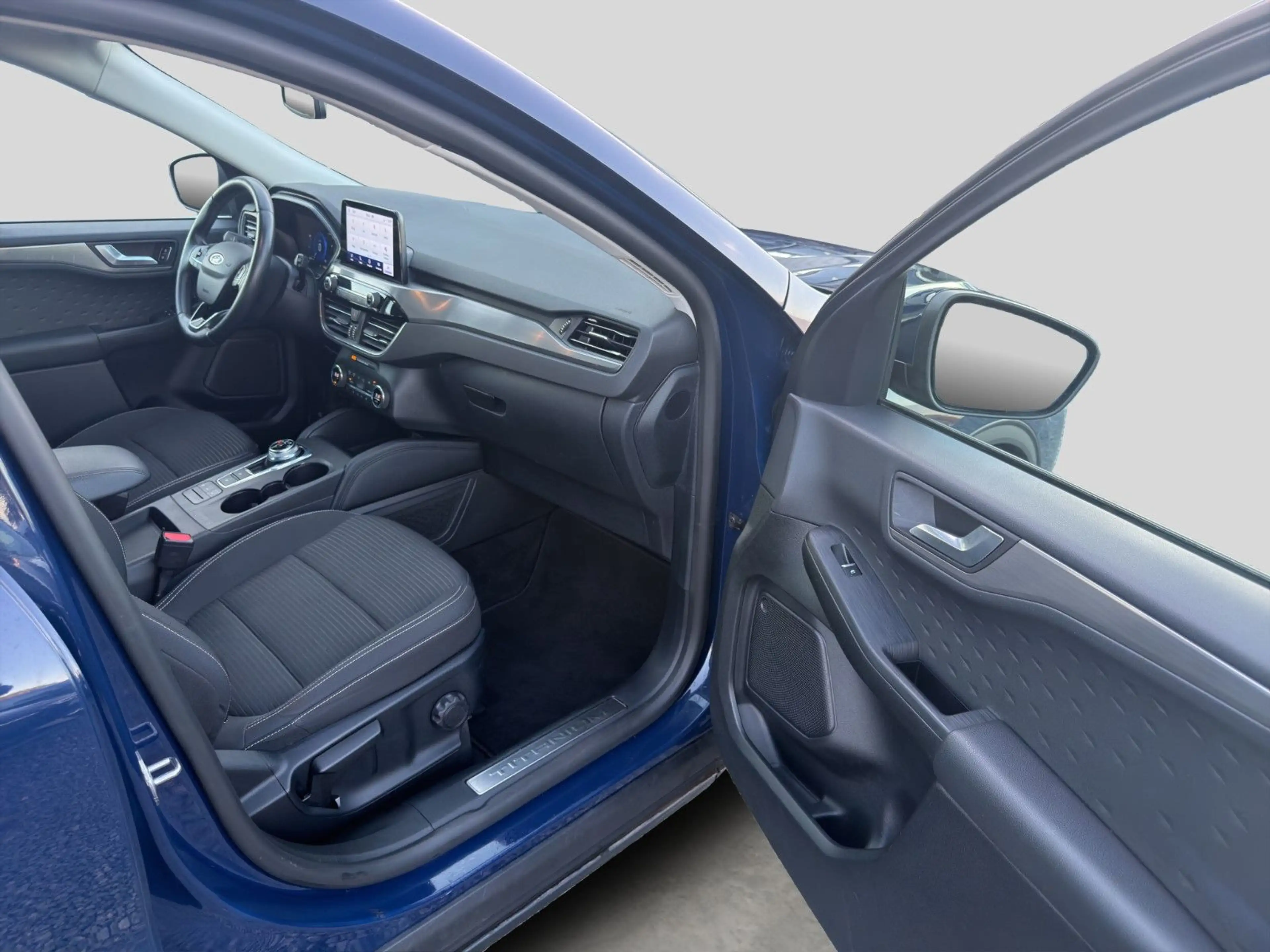 Ford Kuga 2.5 Hybrid Aut. KAM PANO SITZH LED APP AHK — photo 15