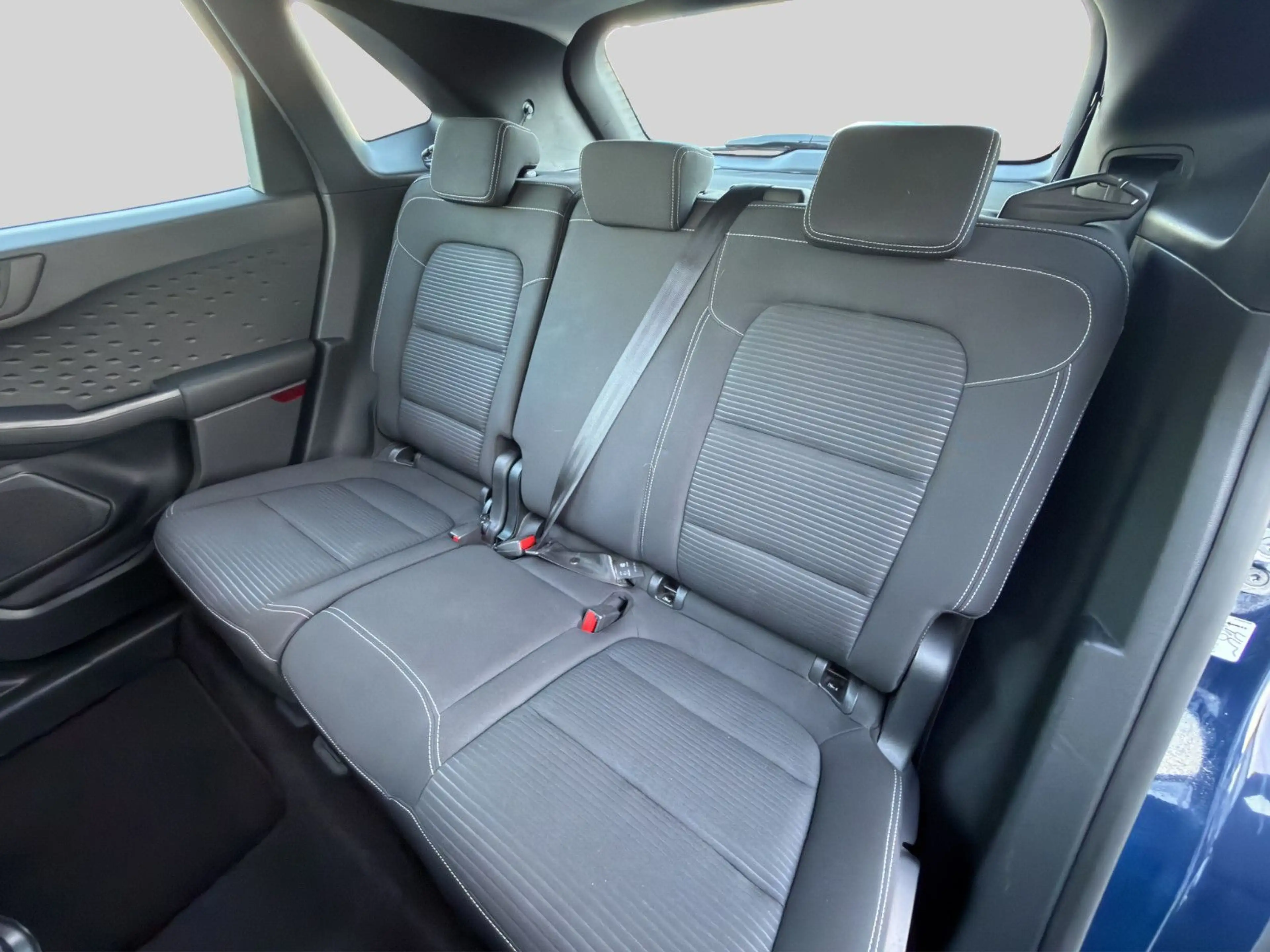 Ford Kuga 2.5 Hybrid Aut. KAM PANO SITZH LED APP AHK — photo 14