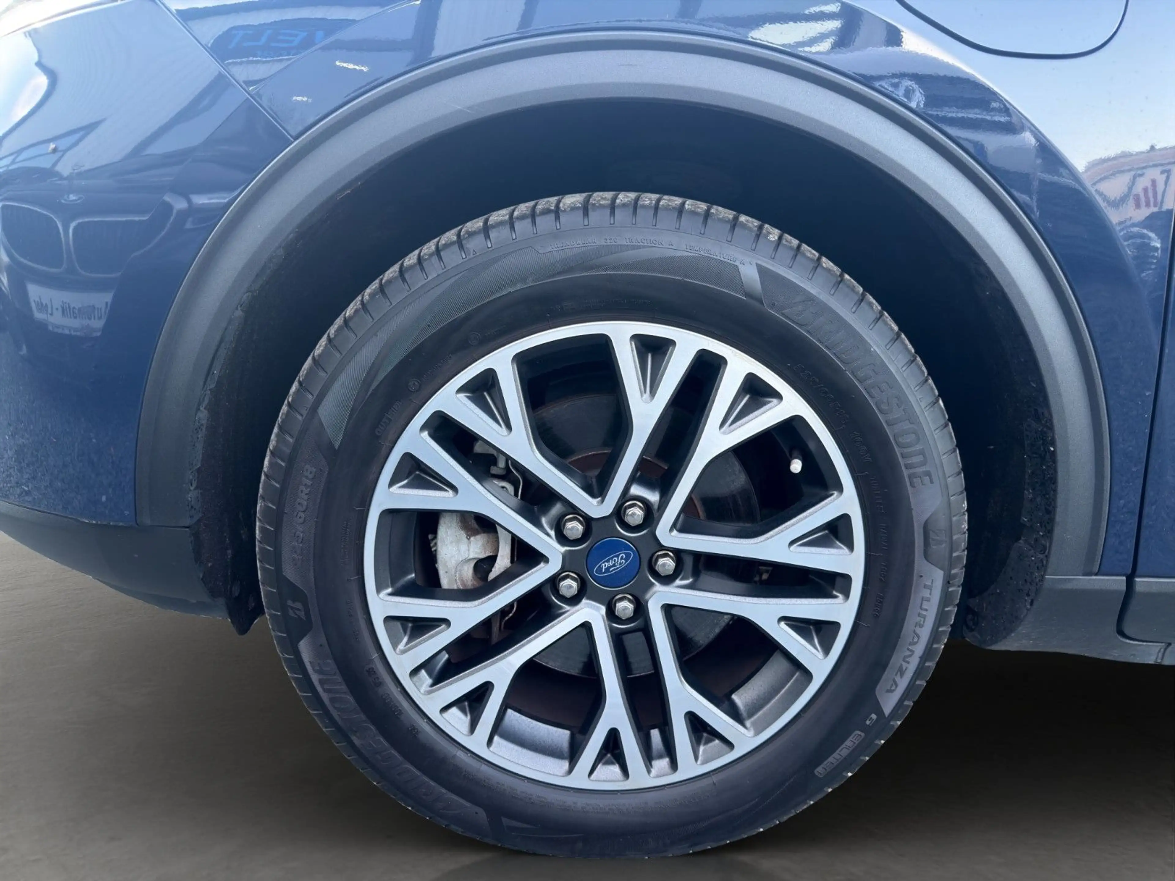 Ford Kuga 2.5 Hybrid Aut. KAM PANO SITZH LED APP AHK — photo 9