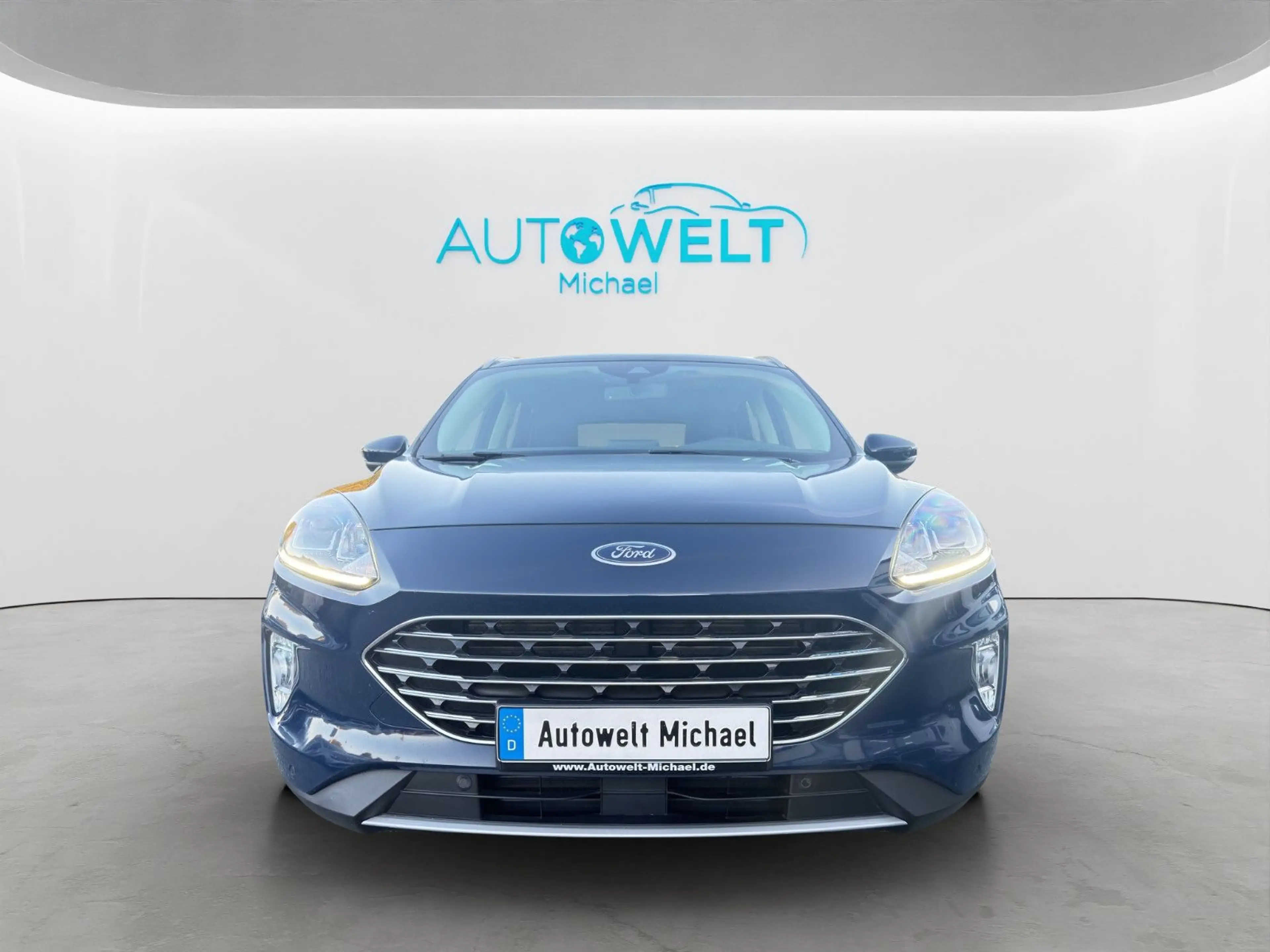 Ford Kuga 2.5 Hybrid Aut. KAM PANO SITZH LED APP AHK — photo 2
