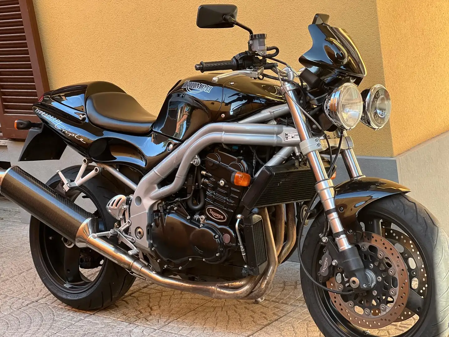Triumph Speed Triple T509 - 1