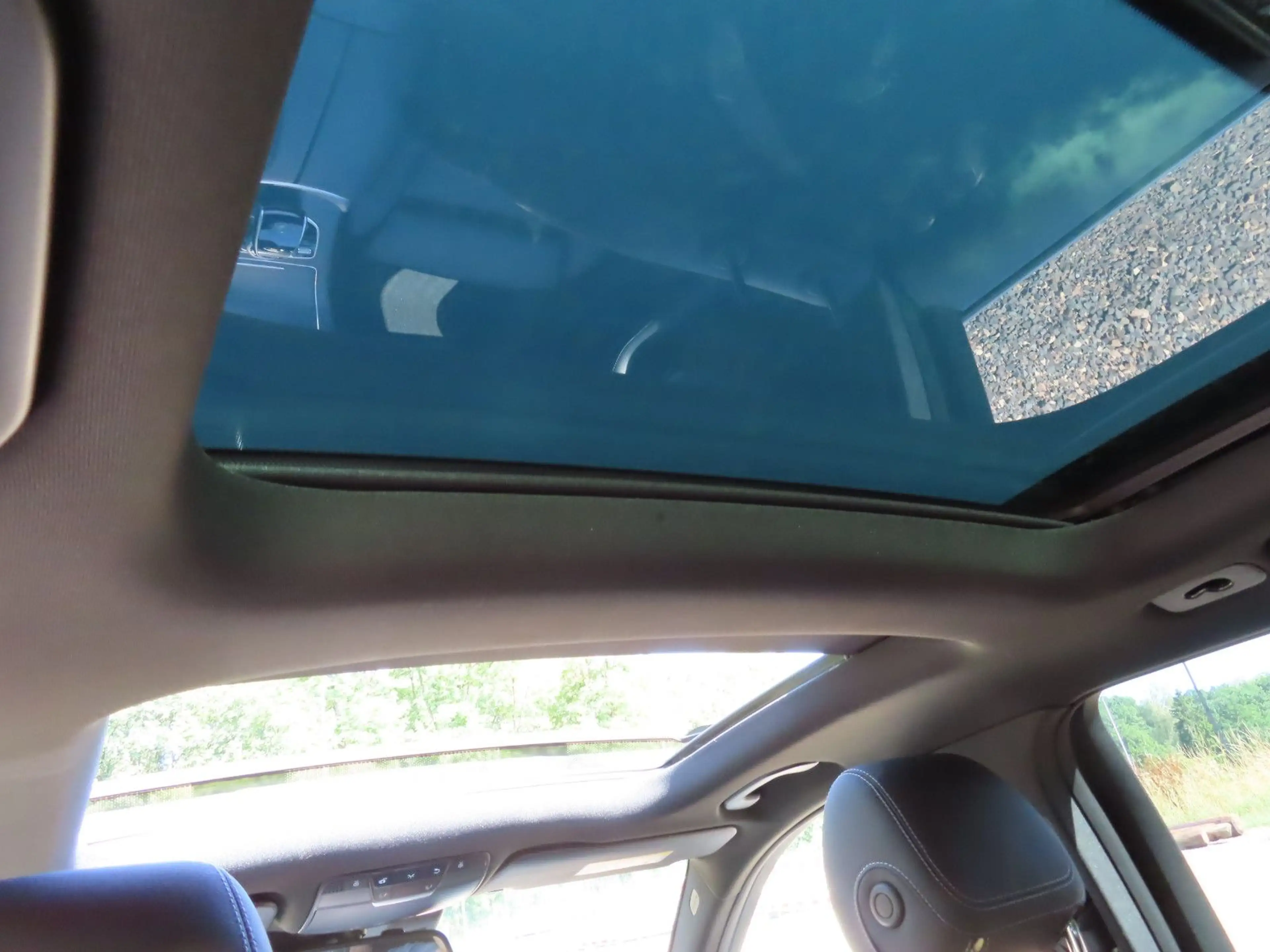Mercedes-Benz GLC 250 4Matic — photo 14