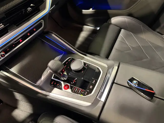 BMW XM 50e AHK uvm. Ansicht 24