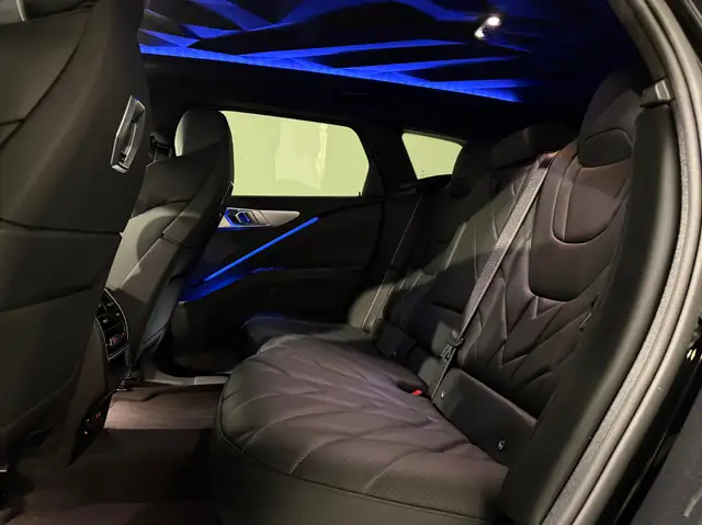 BMW XM 50e AHK uvm. Ansicht 30