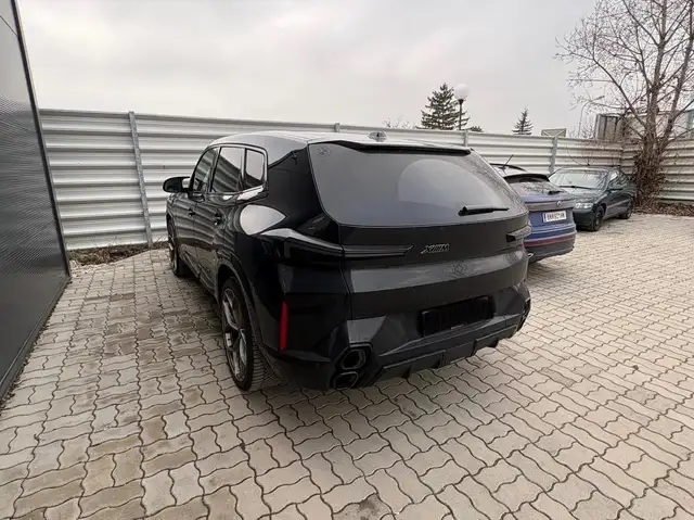 BMW XM 50 e Ansicht 4