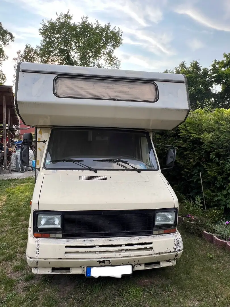 Fiat Ducato 280 2.5D (Dethleffs), Alkoven Beige - 2
