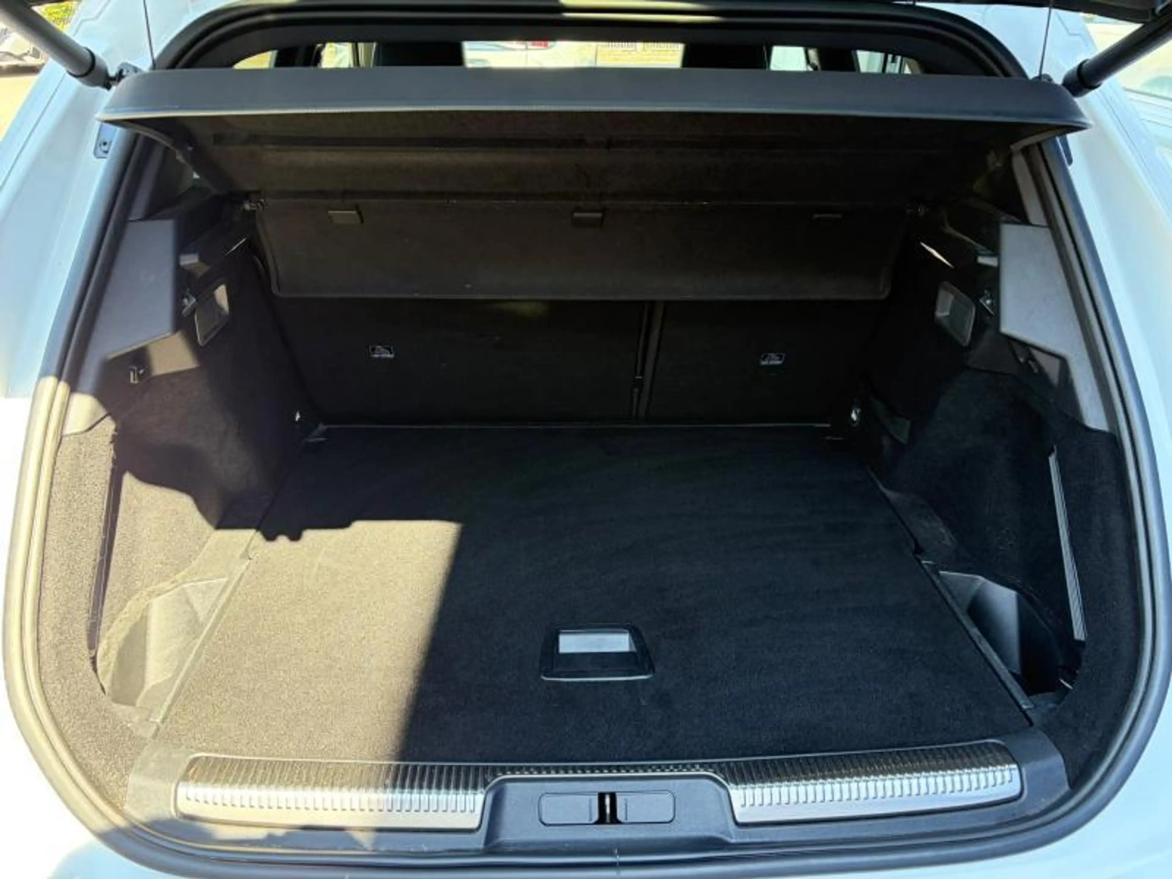 DS Automobiles DS 7 Crossback Performance Line / 1.5 BlueHDi — photo 9