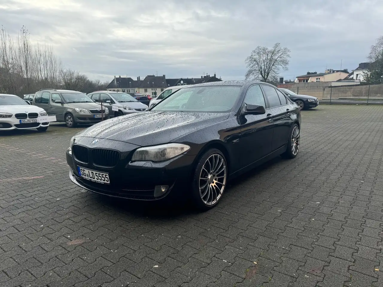 BMW 523