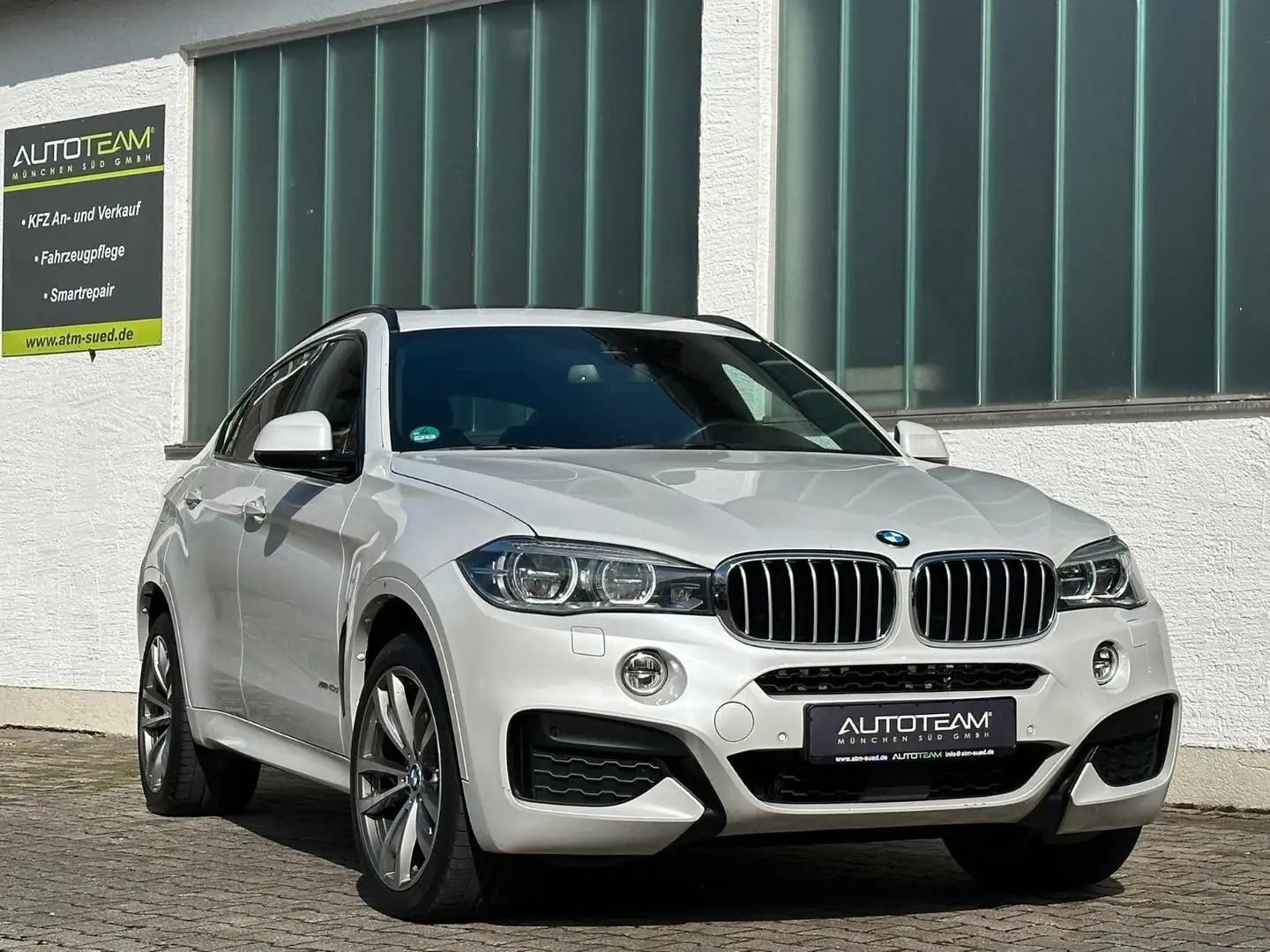 BMW X6 xDrive 40d*M Sport*20 Zoll*H/K*AHK*GSD*ACC* Weiß - 1