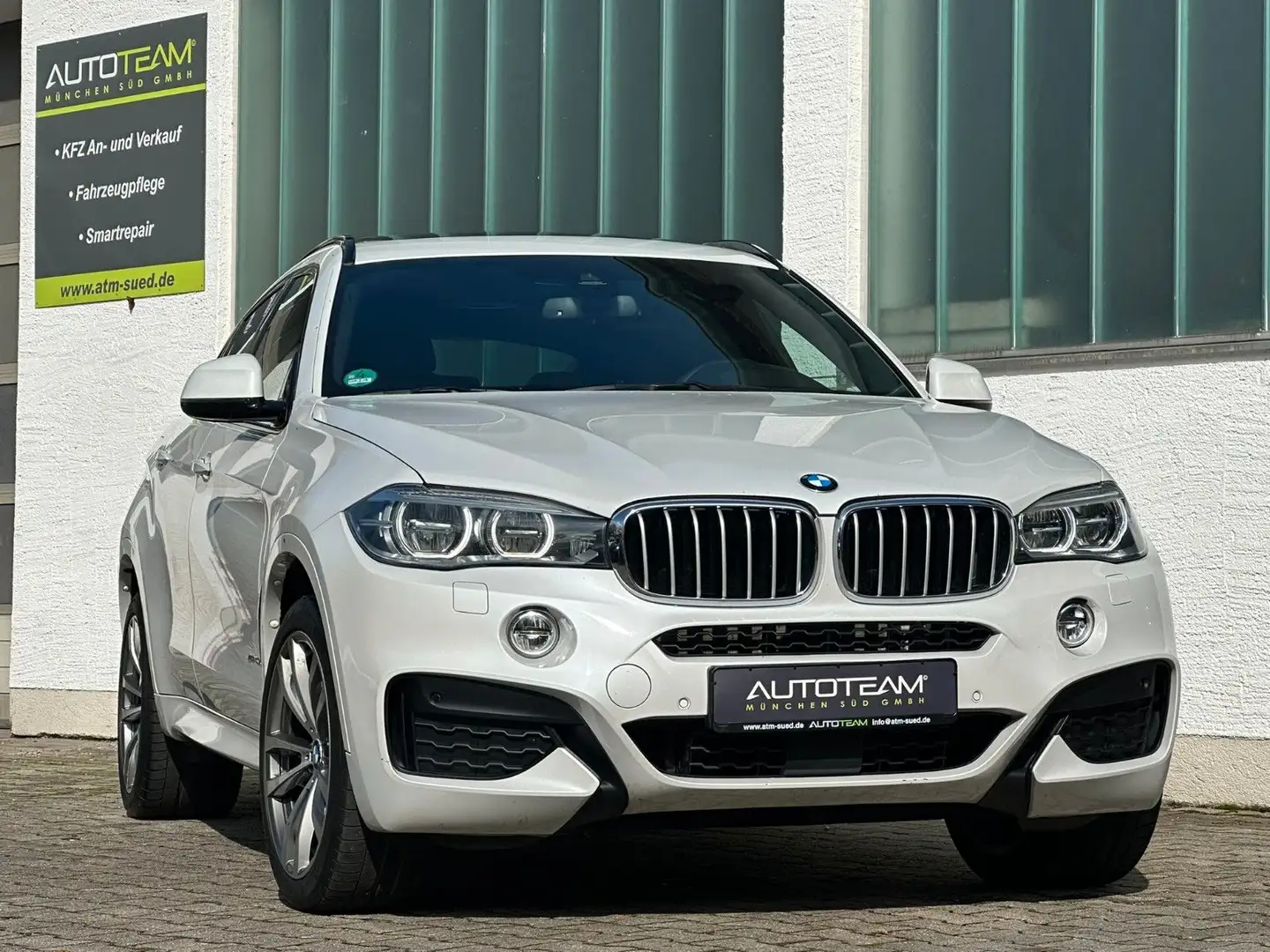 BMW X6 xDrive 40d*M Sport*20 Zoll*H/K*AHK*GSD*ACC* Weiß - 2