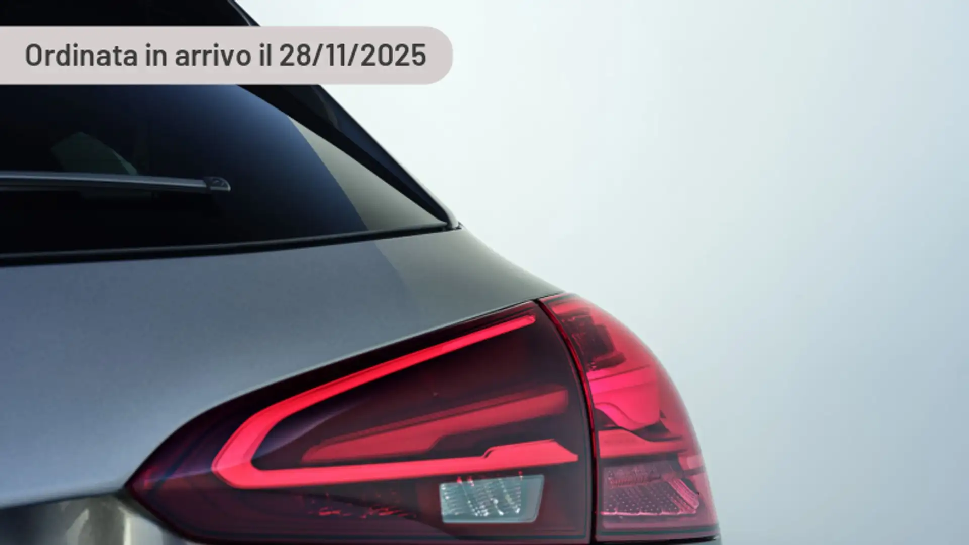 Mercedes-Benz A 250 A 250 e hybrid EQ Alpine Grey Edition Argento - 1