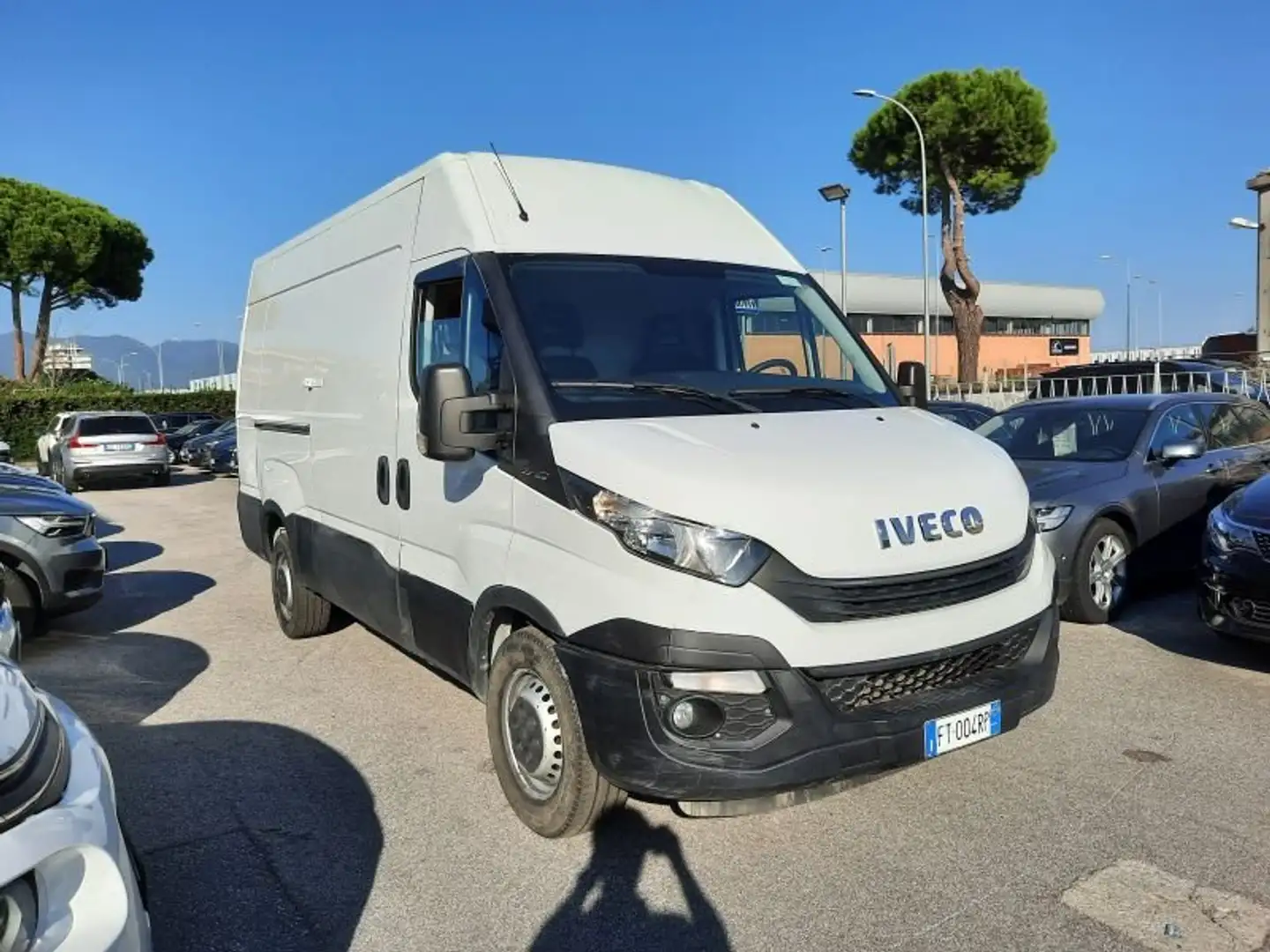 Iveco Daily 35S12 116CV Bianco - 2