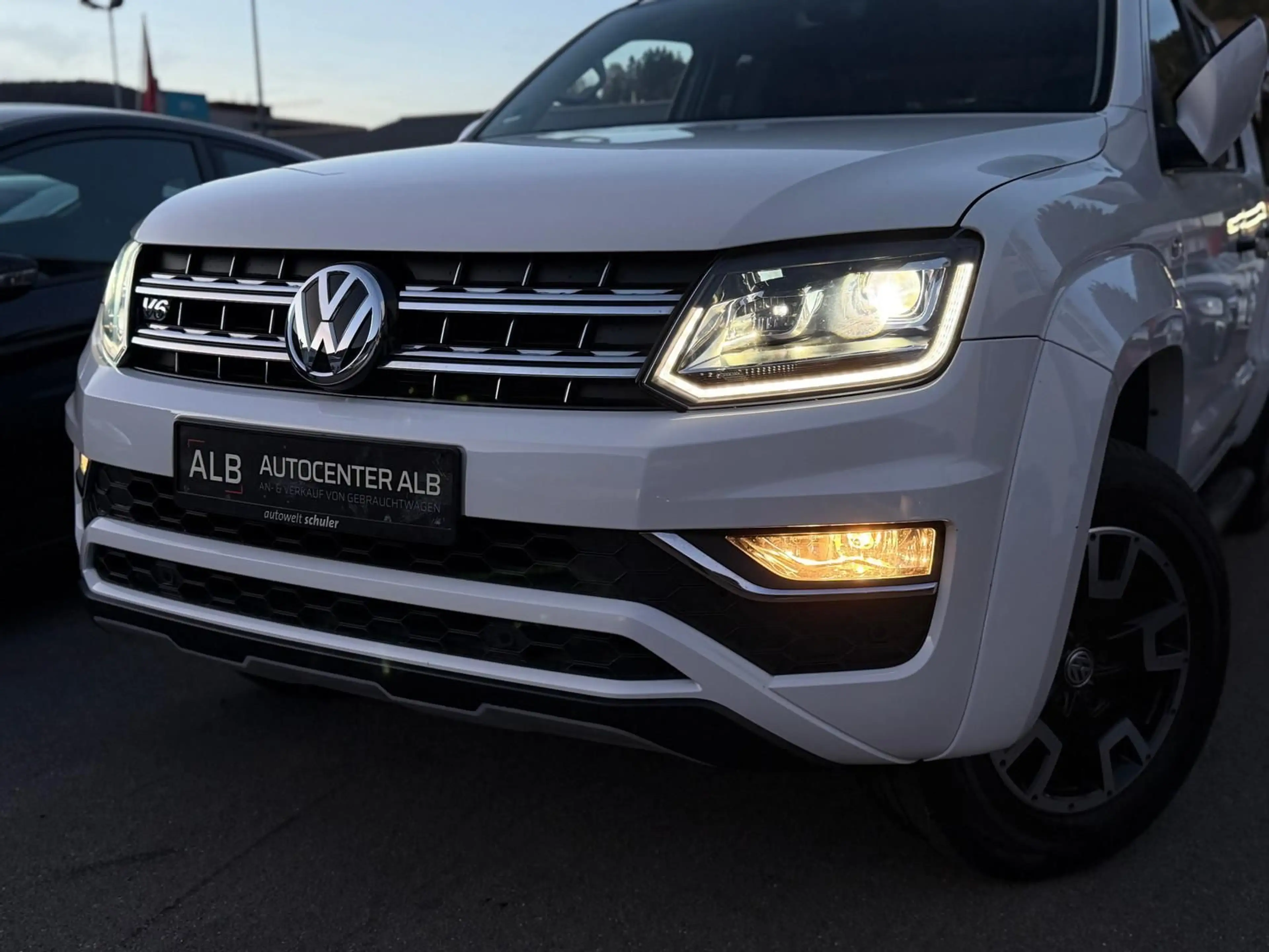 Volkswagen Amarok Canyon 4Motion V6/AUTOMATIK/1.HAND/TOP/XE — photo 13