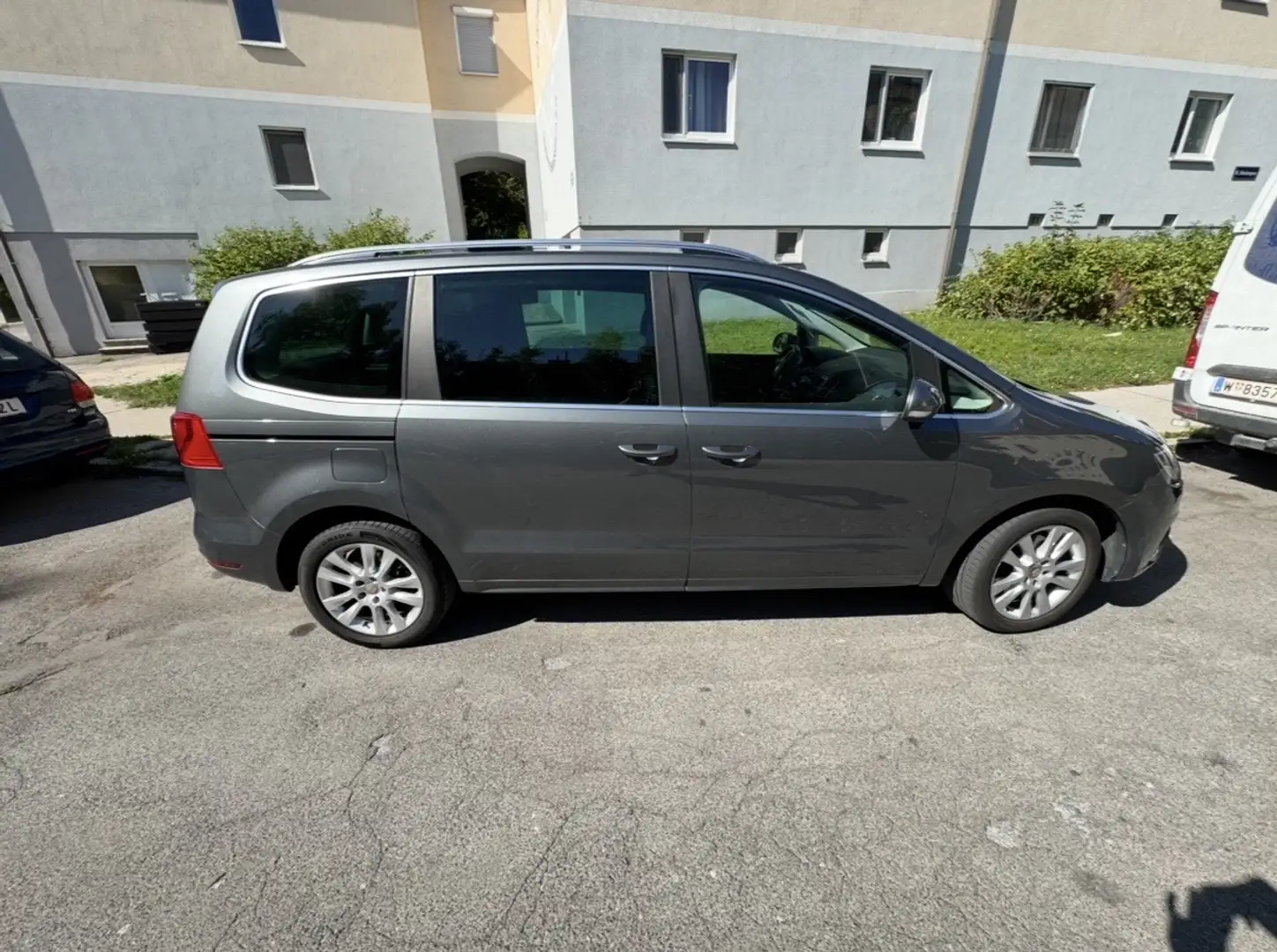 SEAT Alhambra Style 2,0 TDI CR DPF DSG - 2