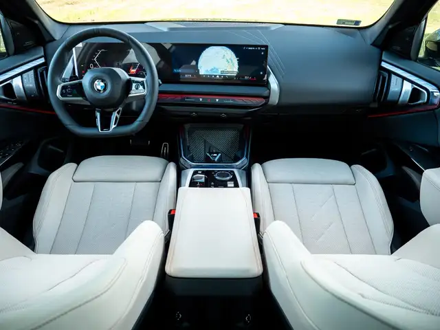 BMW X3 view 14