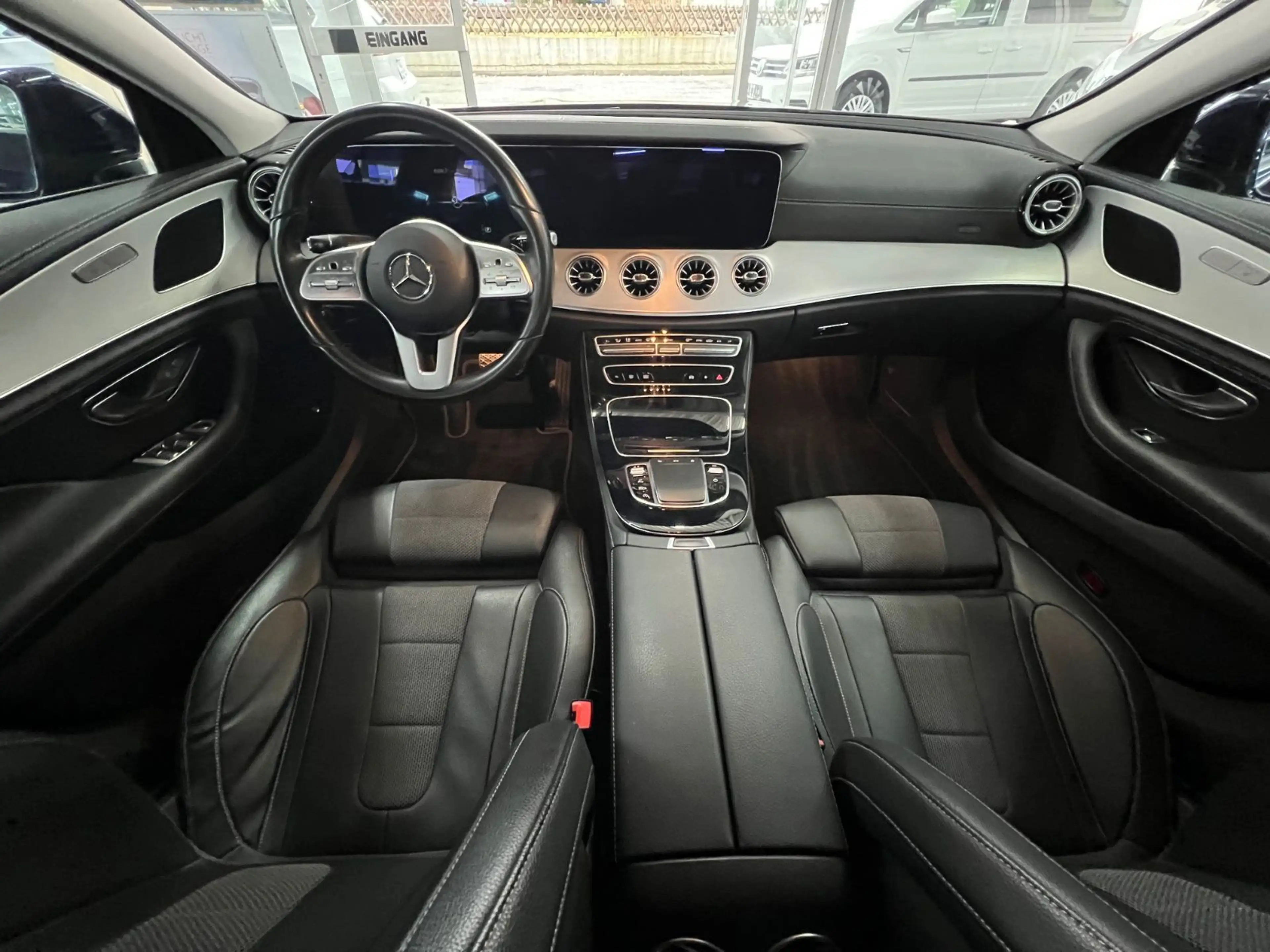 Mercedes-Benz CLS 400 d 4M Avantgarde Widescreen+Park360°+AHK. — photo 15