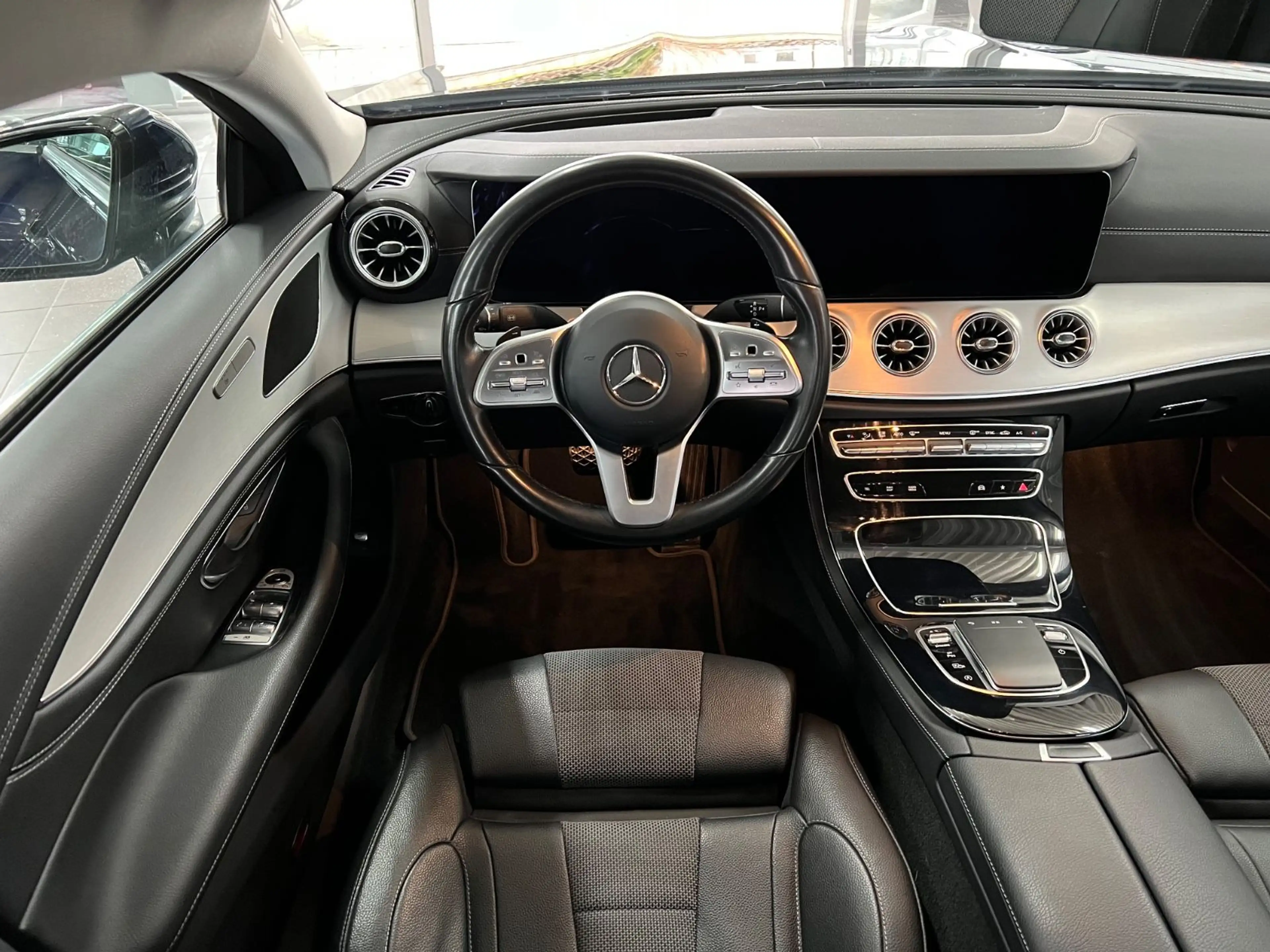 Mercedes-Benz CLS 400 d 4M Avantgarde Widescreen+Park360°+AHK. — photo 14