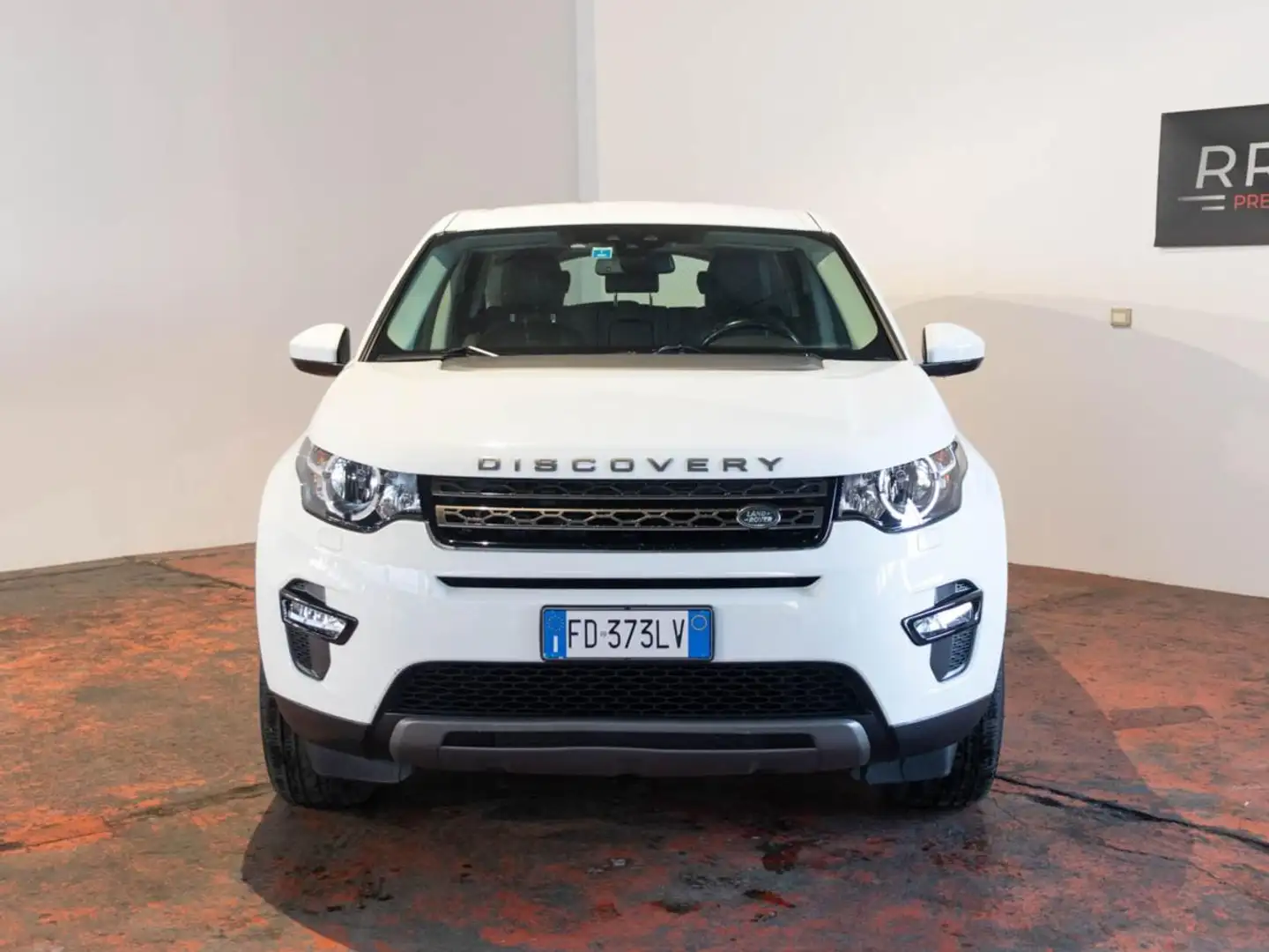 Land Rover Discovery Sport 2.0 TD4 Pure Blanc - 2