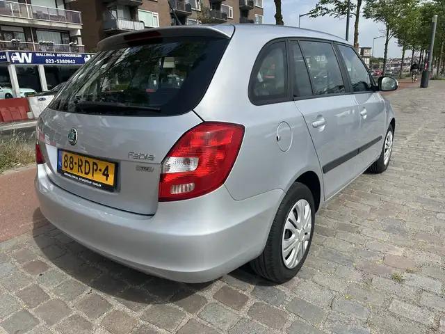 Skoda Fabia view 2