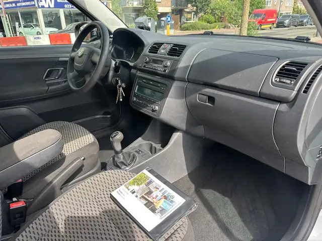 Skoda Fabia view 3