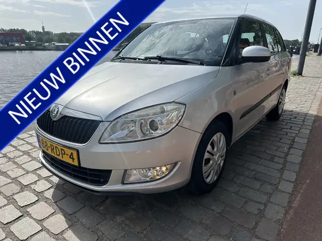 2011 Skoda Fabia in Grey for sale