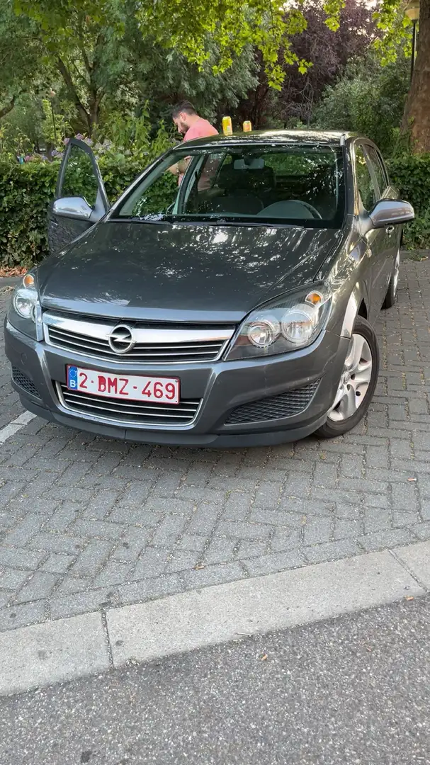 Opel Astra 1.7 CDTi Enjoy - 1
