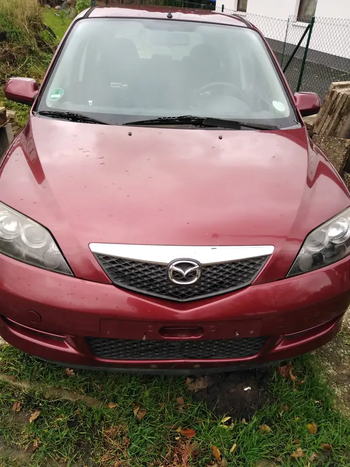 Mazda 2